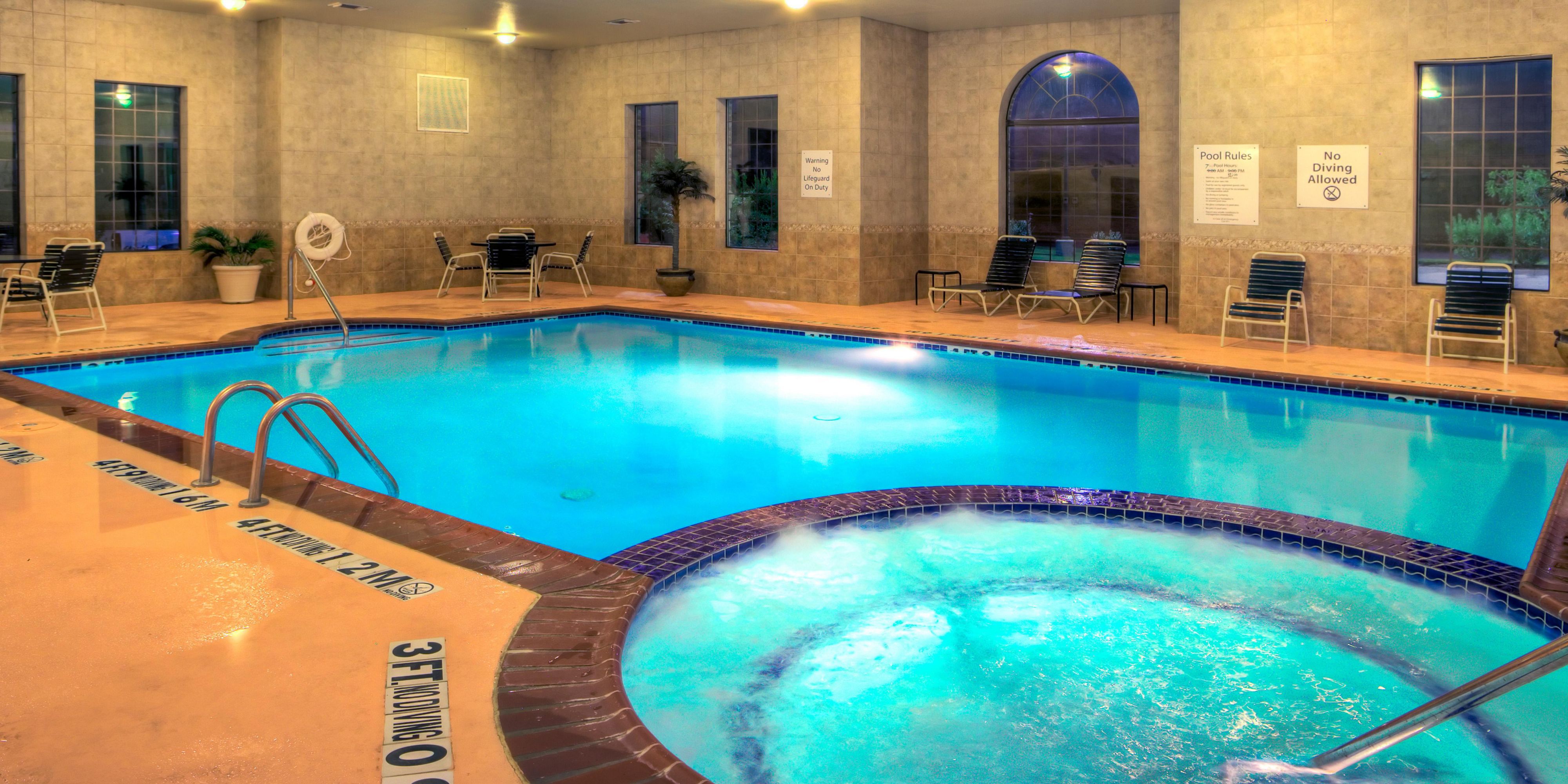 Affordable Hotels in Granbury, TX | Holiday Inn Express & Suites Granbury