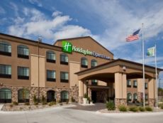 Holiday Inn Express & Suites Grand Island