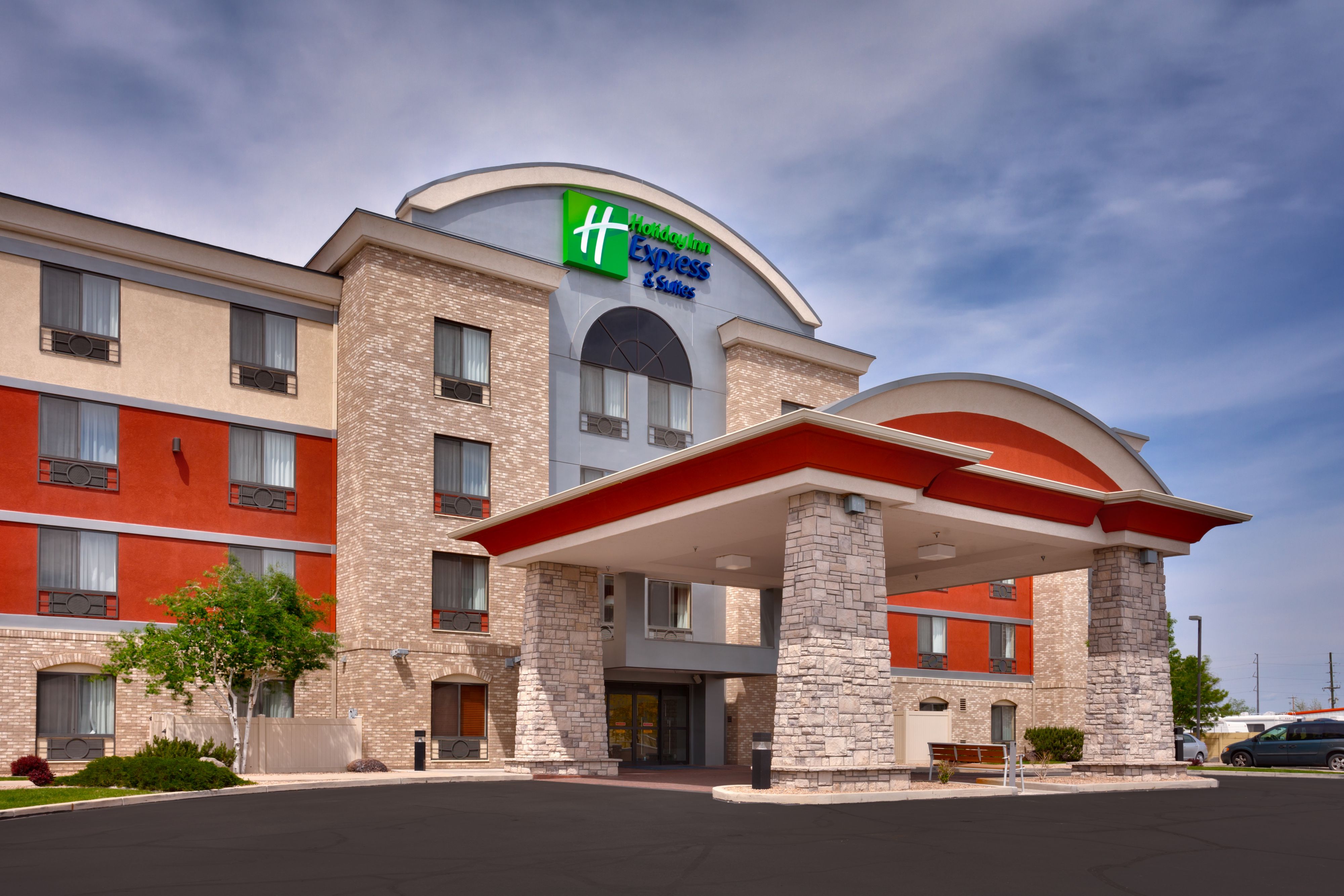 Grand Junction On Christmas Day 2022 Holiday Inn Express & Suites Grand Junction Hotel In Grand Junction By Ihg