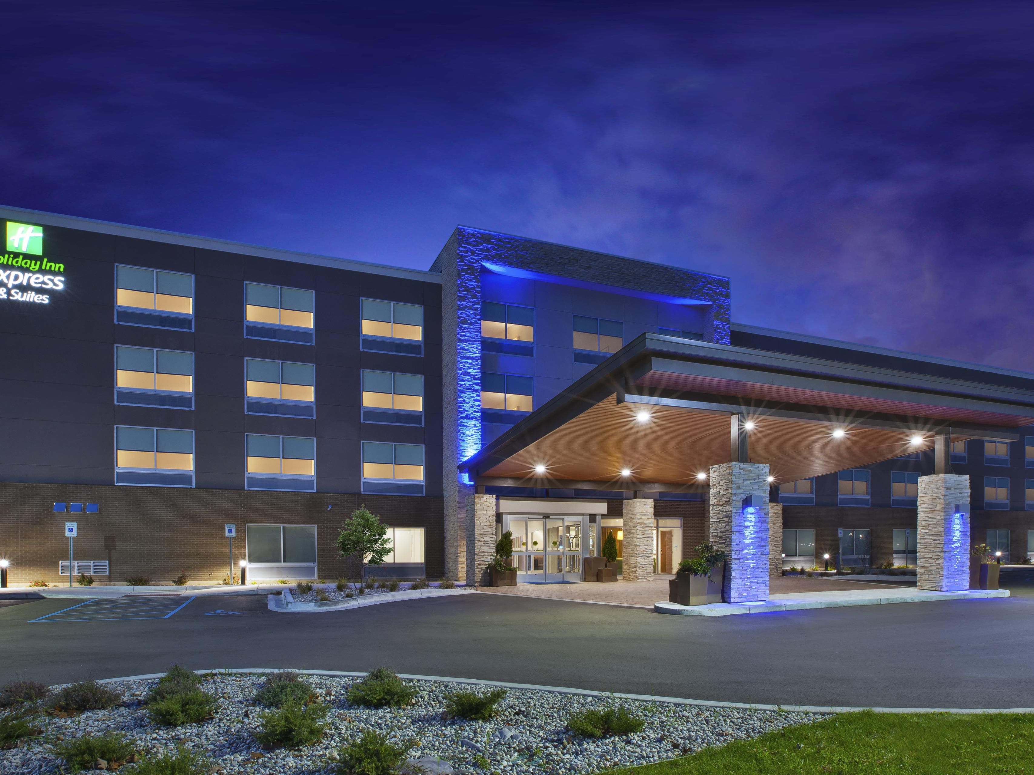 We are located just 3 miles from the GRR Airport & with our Complimentary Airport Shuttle, we will have you there in minutes! Our guests often visit local Grand Rapids businesses including Steelcase Amway, & Meijer. Holiday Inn Express Grand Rapids Airport is family and group-friendly as we are located next to the MVP Sports Fieldhouse.