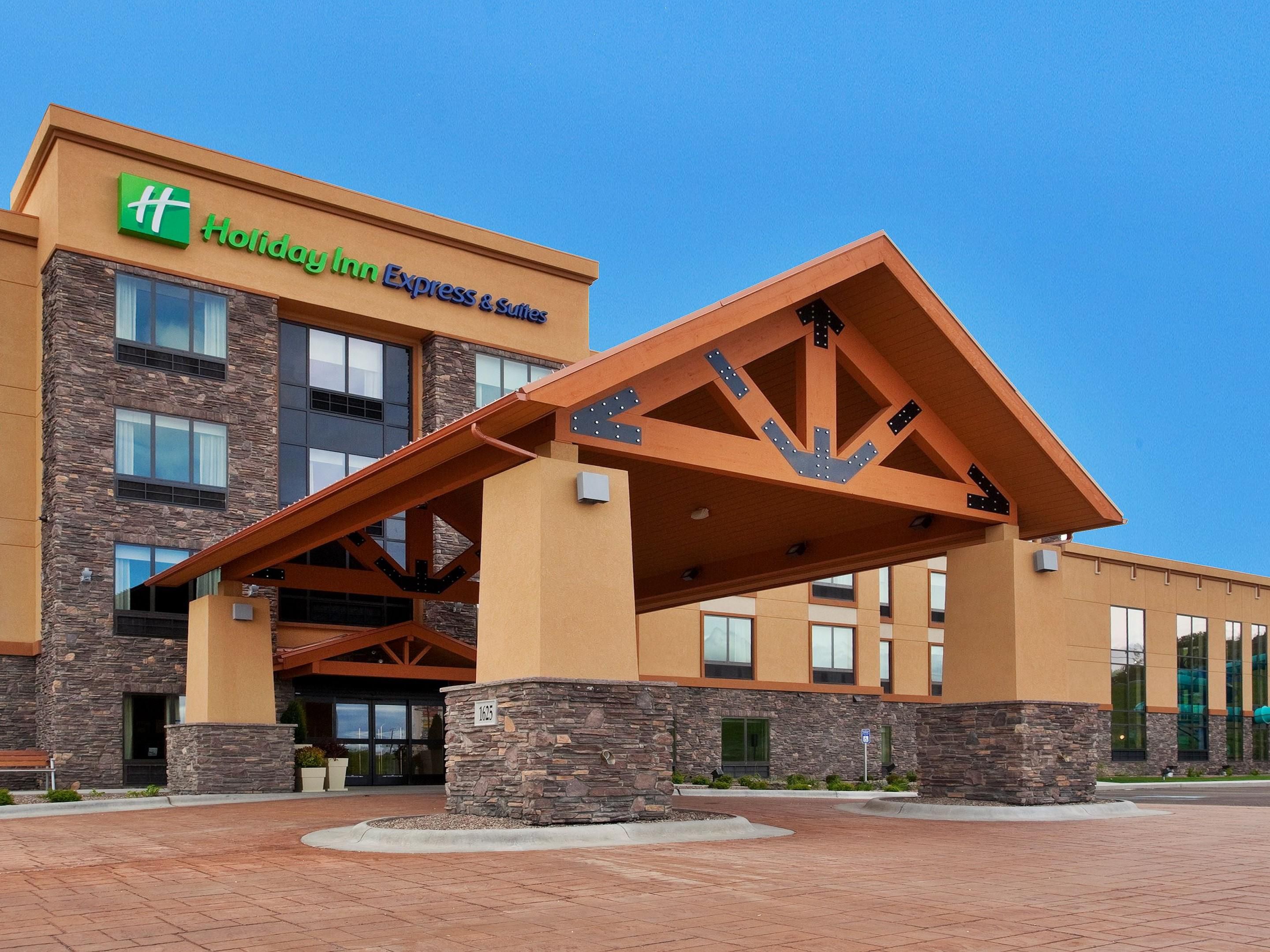 Affordable Hotels in Great Falls, MT | Holiday Inn Express ...