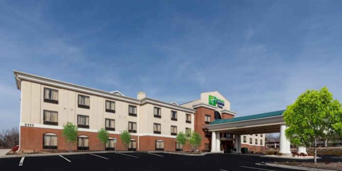 Holiday Inn Express & Suites Greensboro-East
