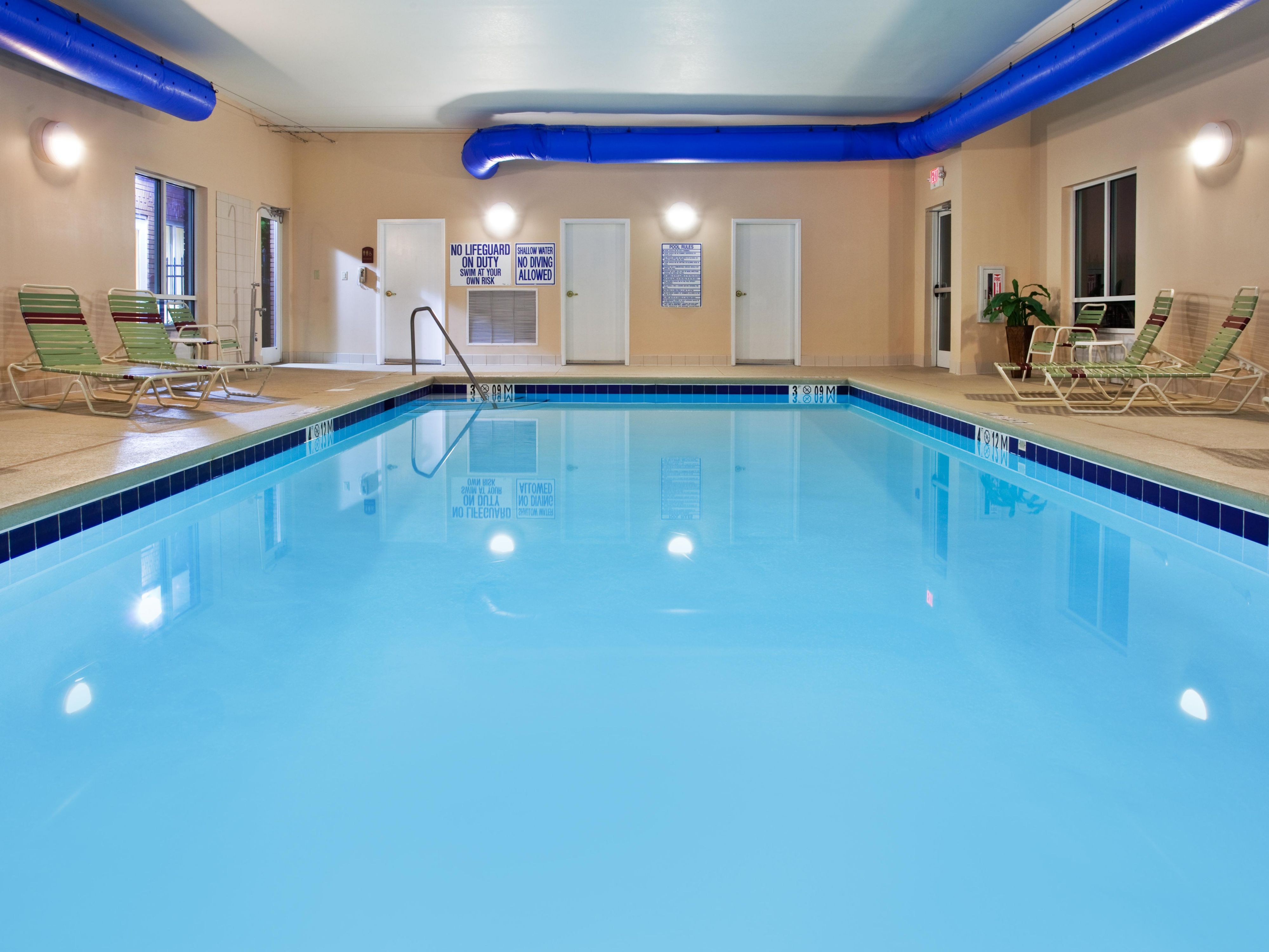 Our heated indoor pool is open daily from 9:00 AM to 9:00 PM, offering a serene environment for recreation and relaxation. Whether you want to take a morning dip, make an afternoon splash, or enjoy a leisurely evening swim, our pool is the perfect place to unwind.