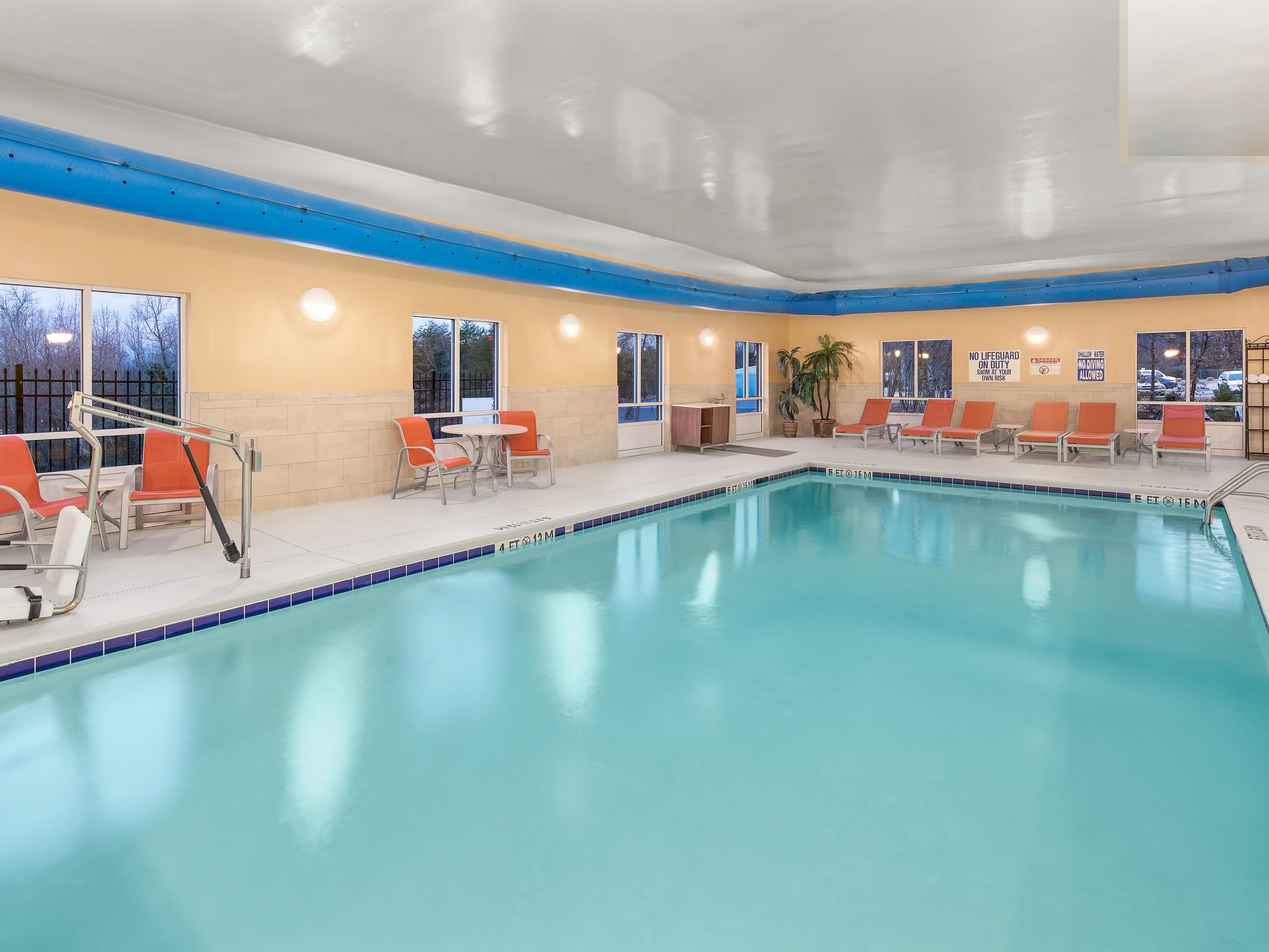 Our heated indoor pool is open daily from 9:00 AM to 9:00 PM, offering a serene environment for recreation and relaxation. Whether you want to take a morning dip, make an afternoon splash, or enjoy a leisurely evening swim, our pool is the perfect place to unwind.