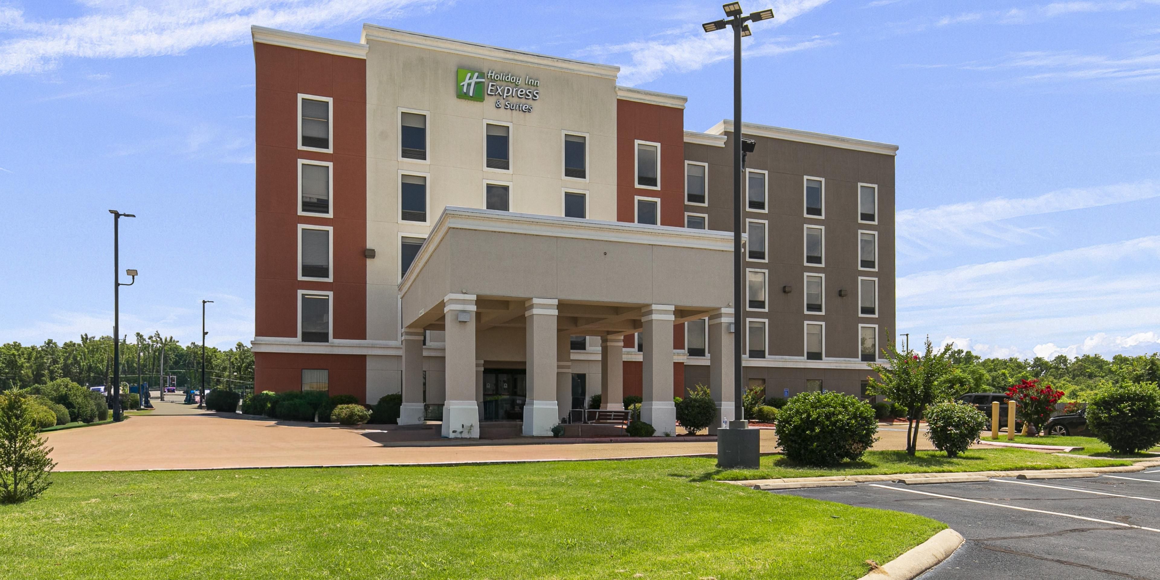 Holiday Inn Express & Suites Greenwood
