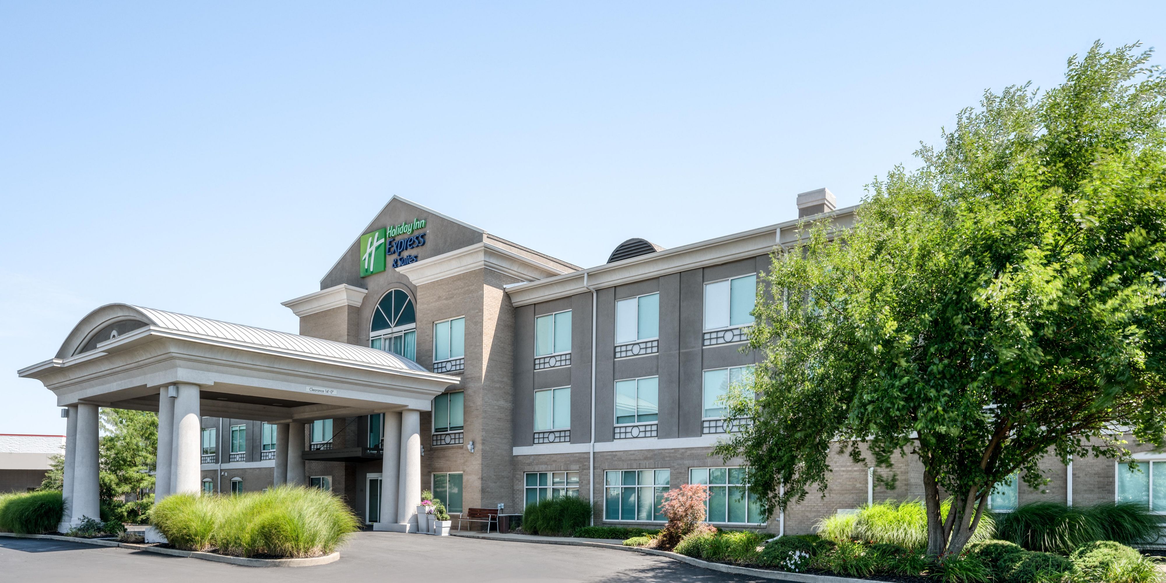 Holiday Inn Express & Suites Indianapolis South - Greenwood