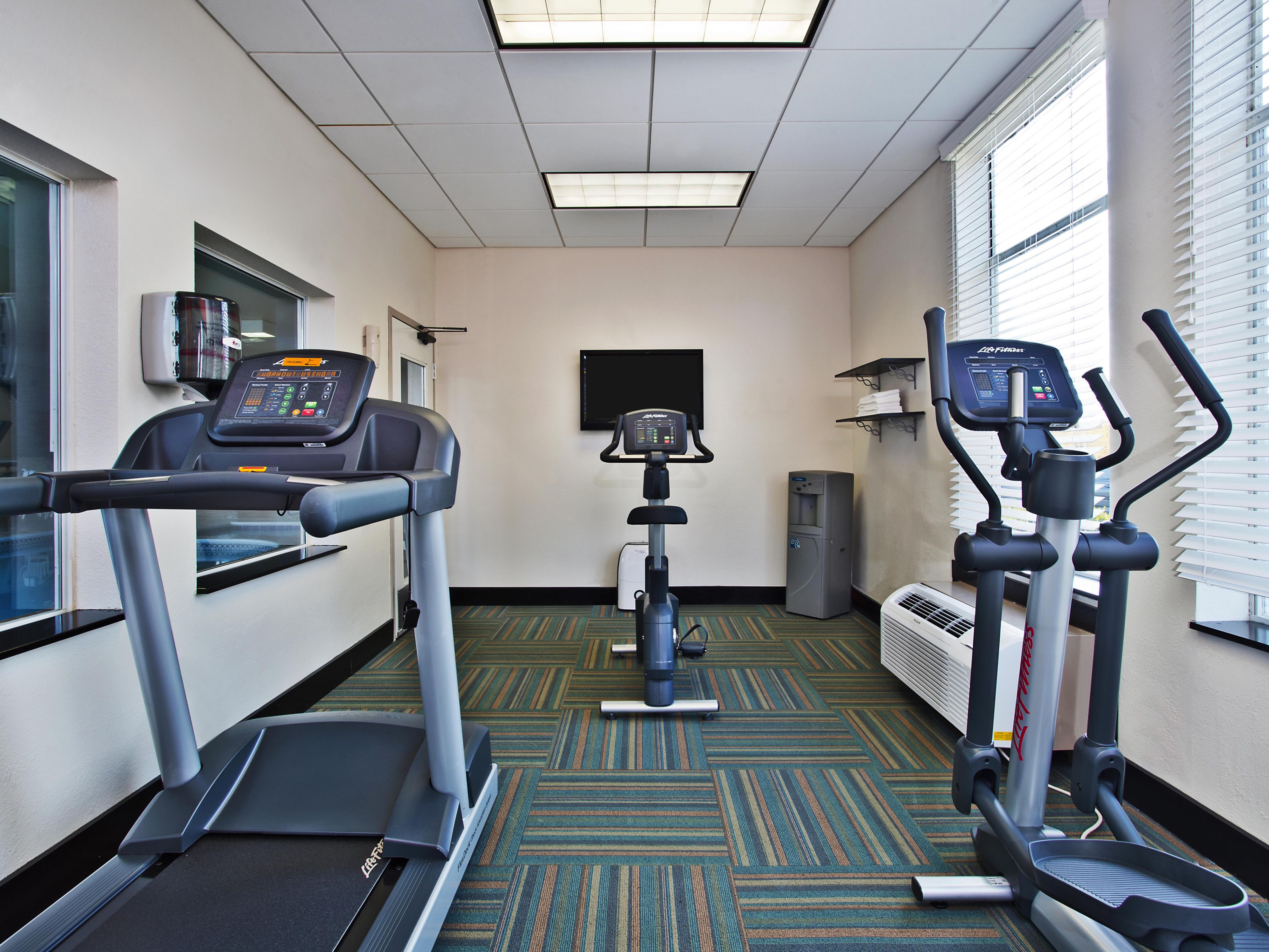 Fittness center with free weights