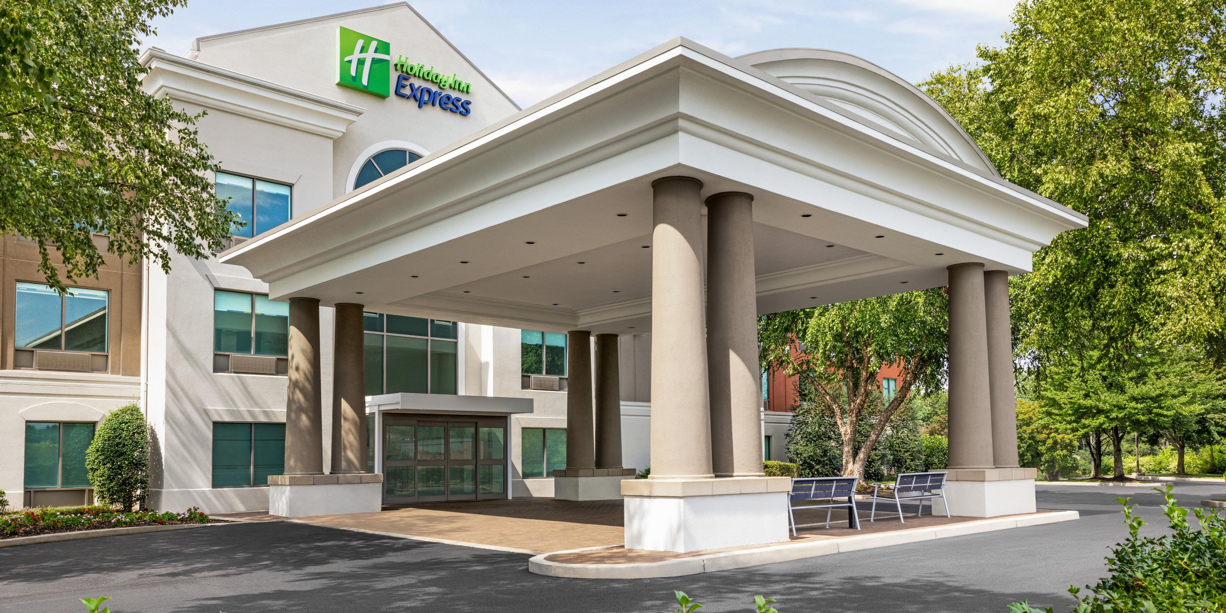 Holiday Inn Express & Suites Hagerstown