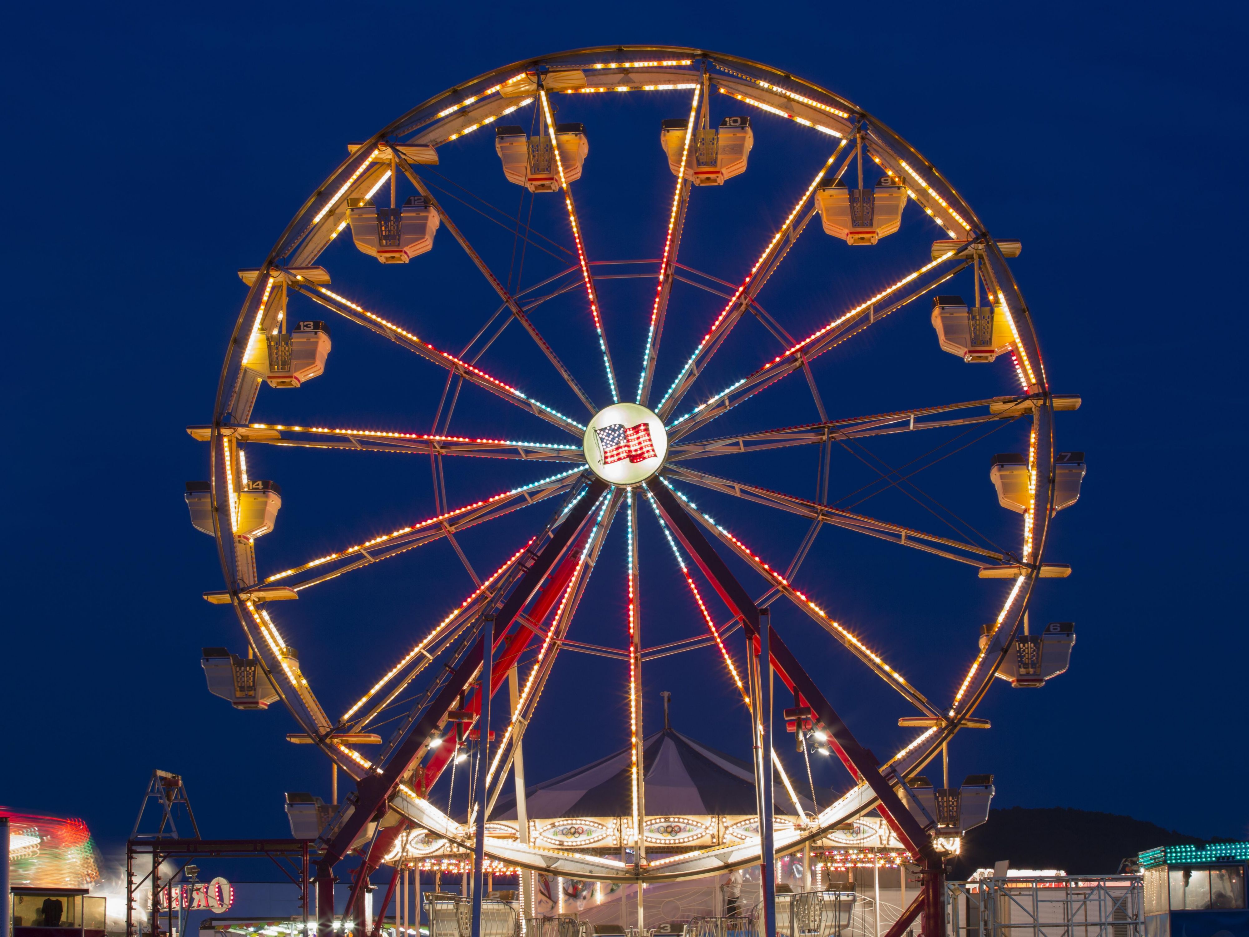Looking for things to do in the Buffalo area? At Six Flags Darien Lake, there’s a lot to ‘WOW!’ about. Like, pulse-pounding coasters, never- before-seen culinary creations, new attractions every season and world-renowned entertainment that will get you on your feet – to name a few! 