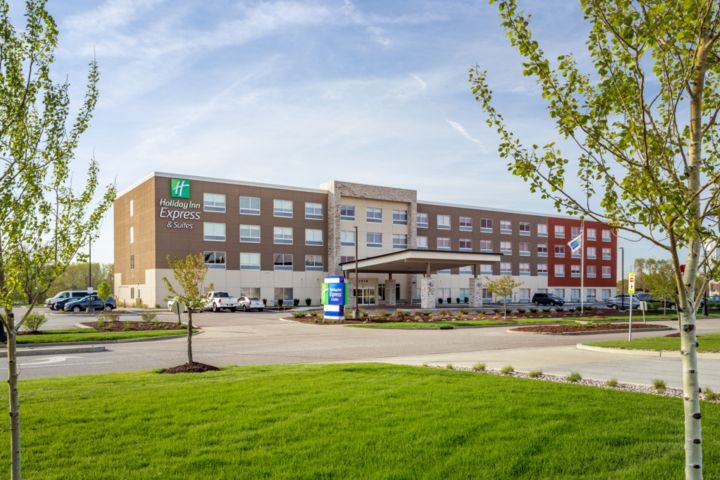Holiday Inn Express & Suites Hammond