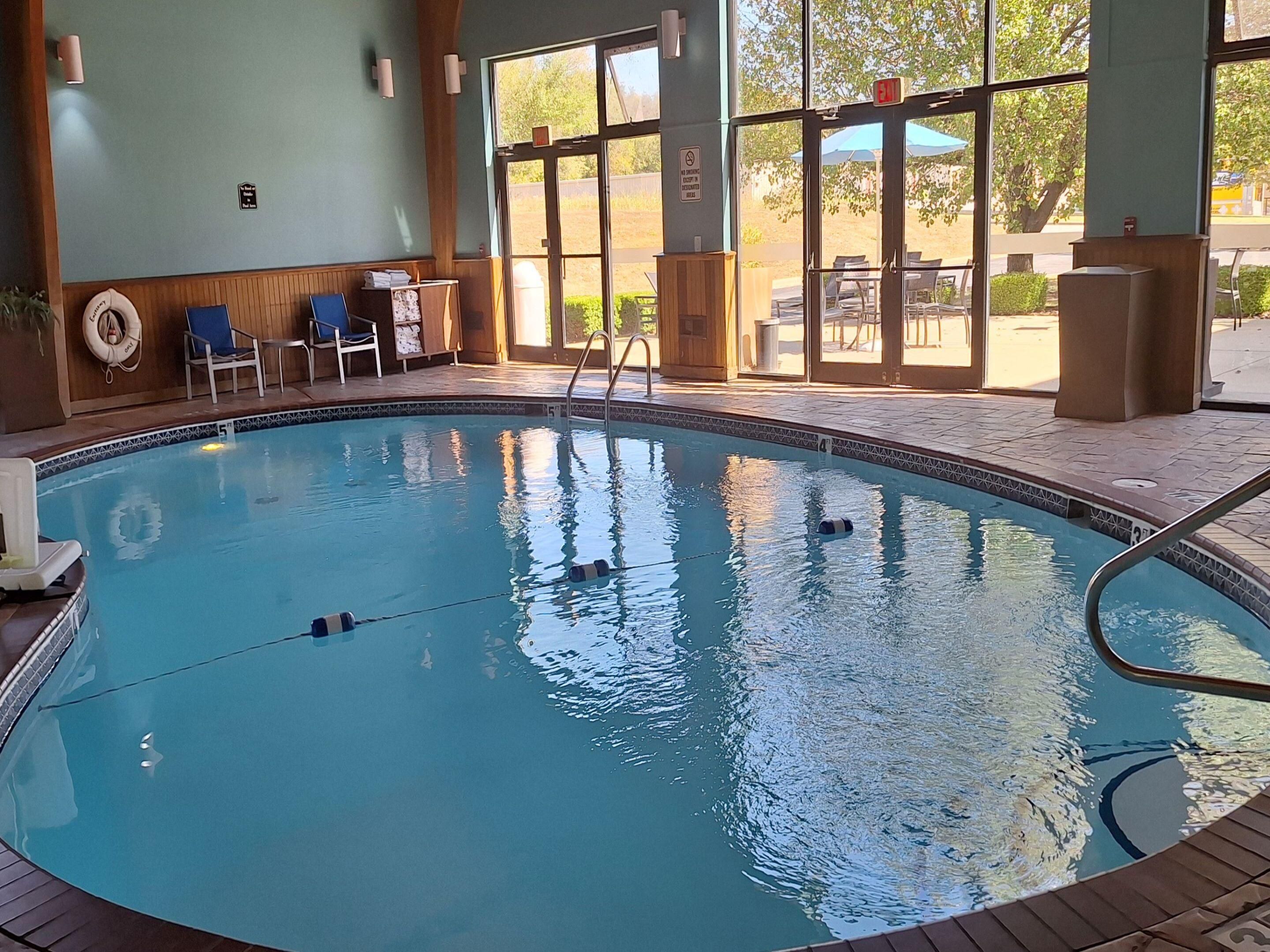 As a valued hotel guest, you can relax in our indoor swimming pool, which is open from 8am to 11pm daily. Children 16 and under must be accompanied by an adult.