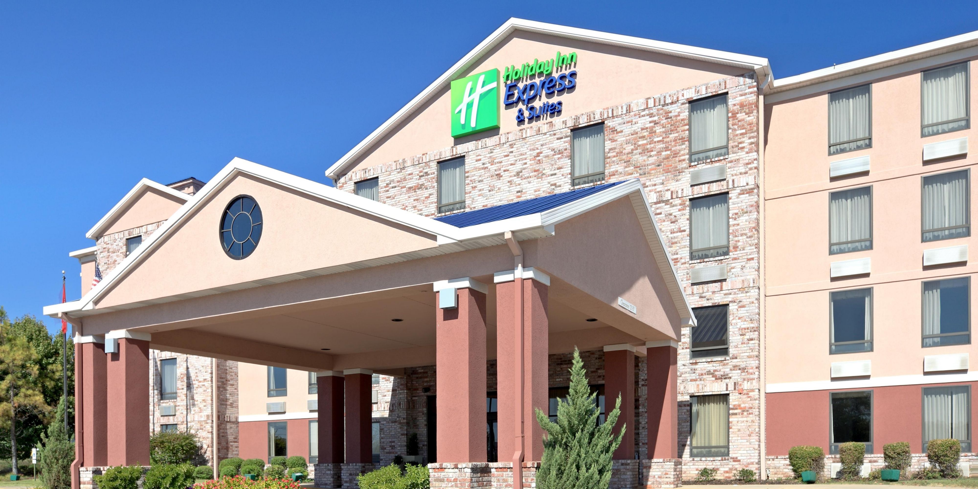 Holiday Inn Express & Suites Harrison