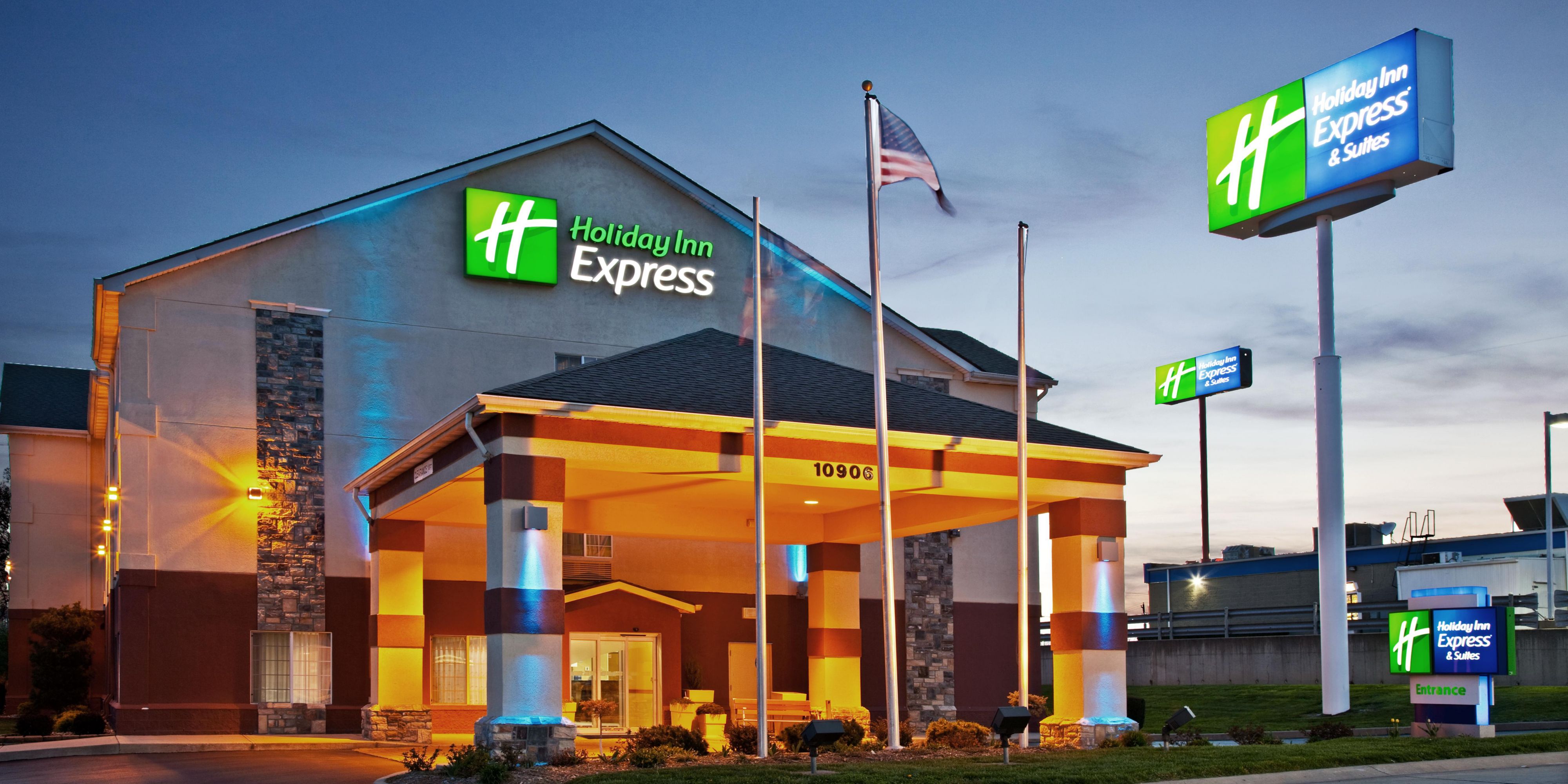 Holiday Inn Express & Suites Harrison