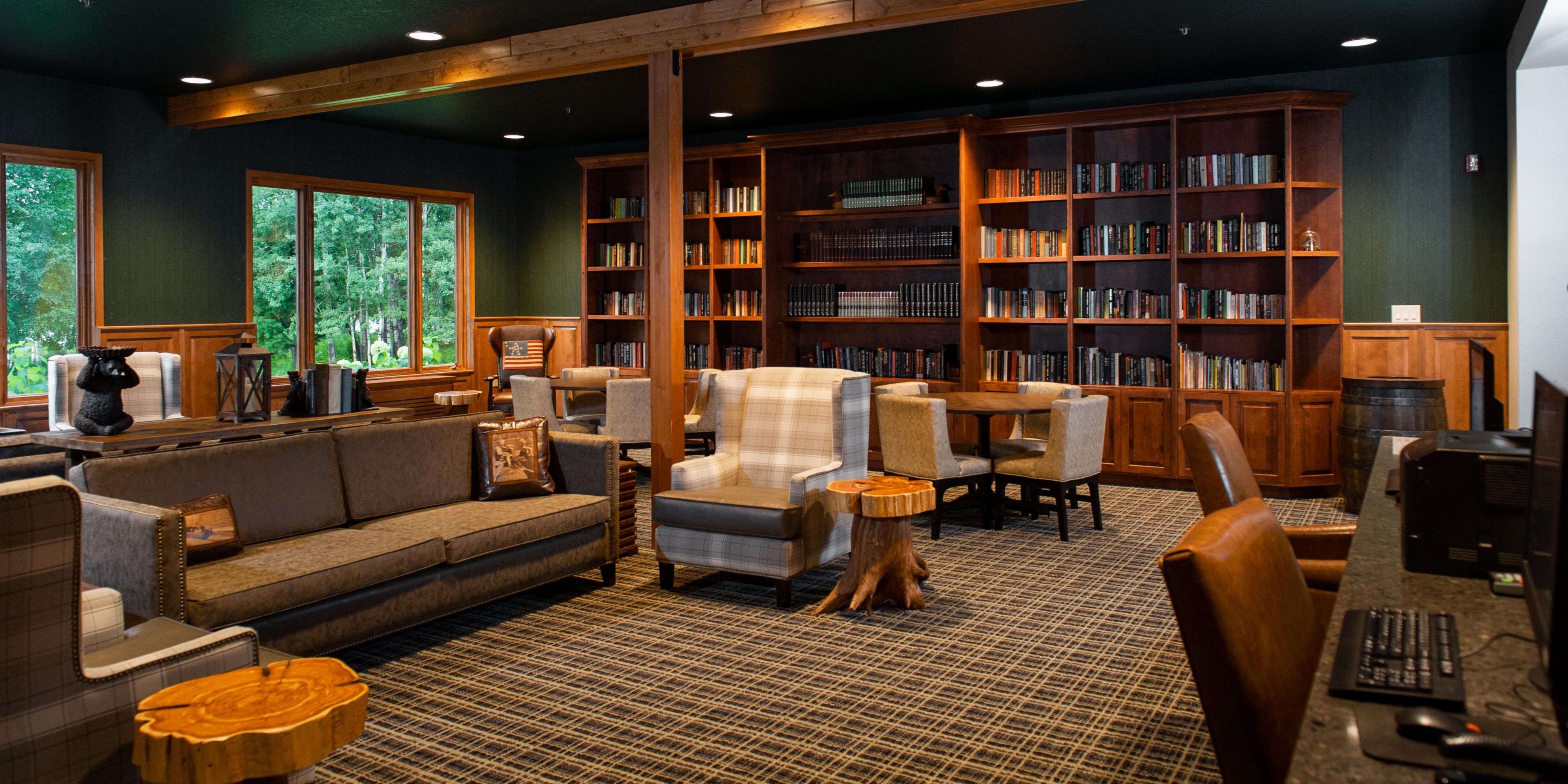 Bring a book, or find one at our hotel's relaxing Library lounge, located just off the lobby.  Our Library Lounge isn't just for reading, you can also play chess, or talk to the front desk about other board games they have available.