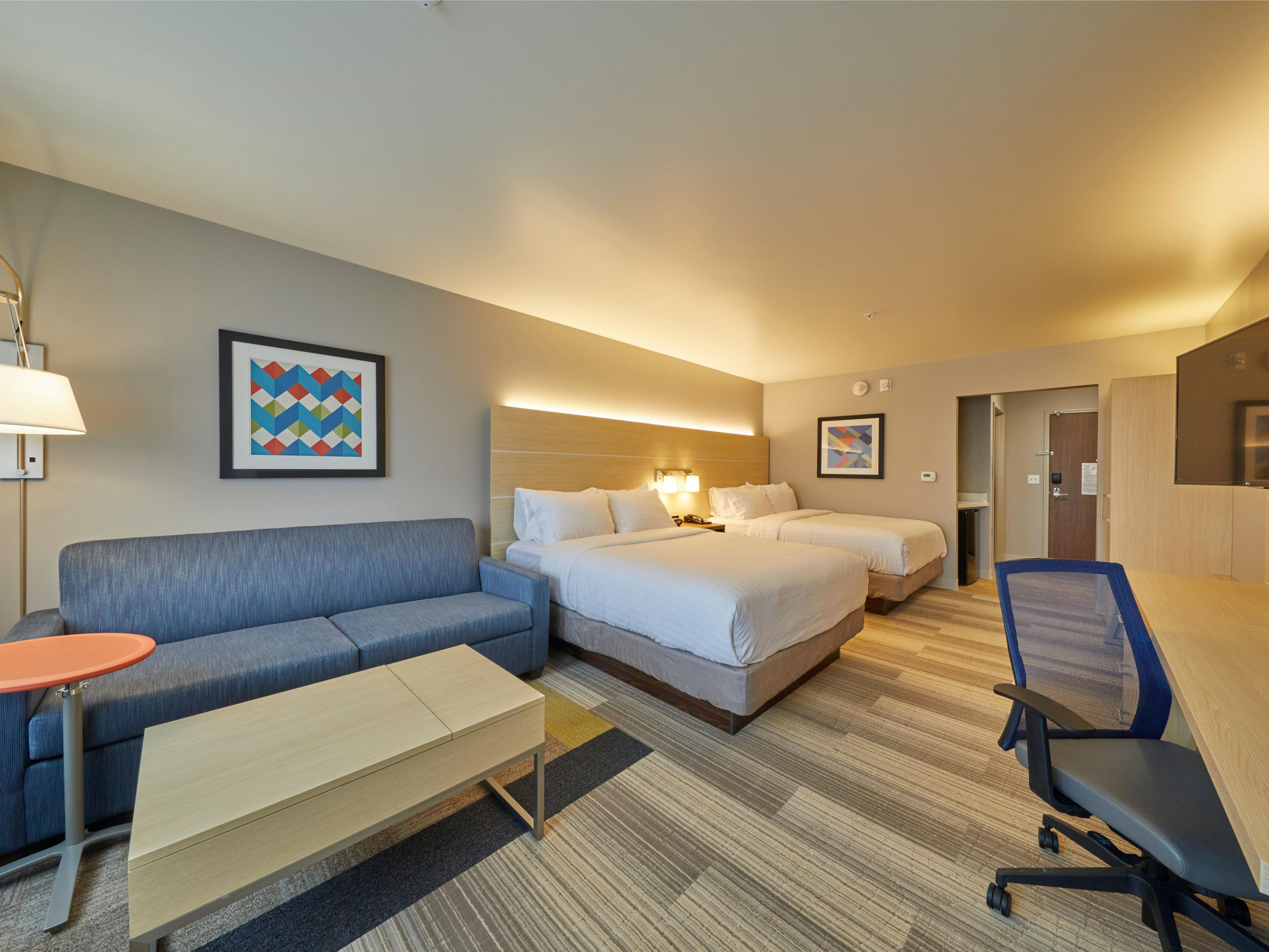 Holiday Inn Express & Suites Hermiston Downtown Guest Room & Suite Options