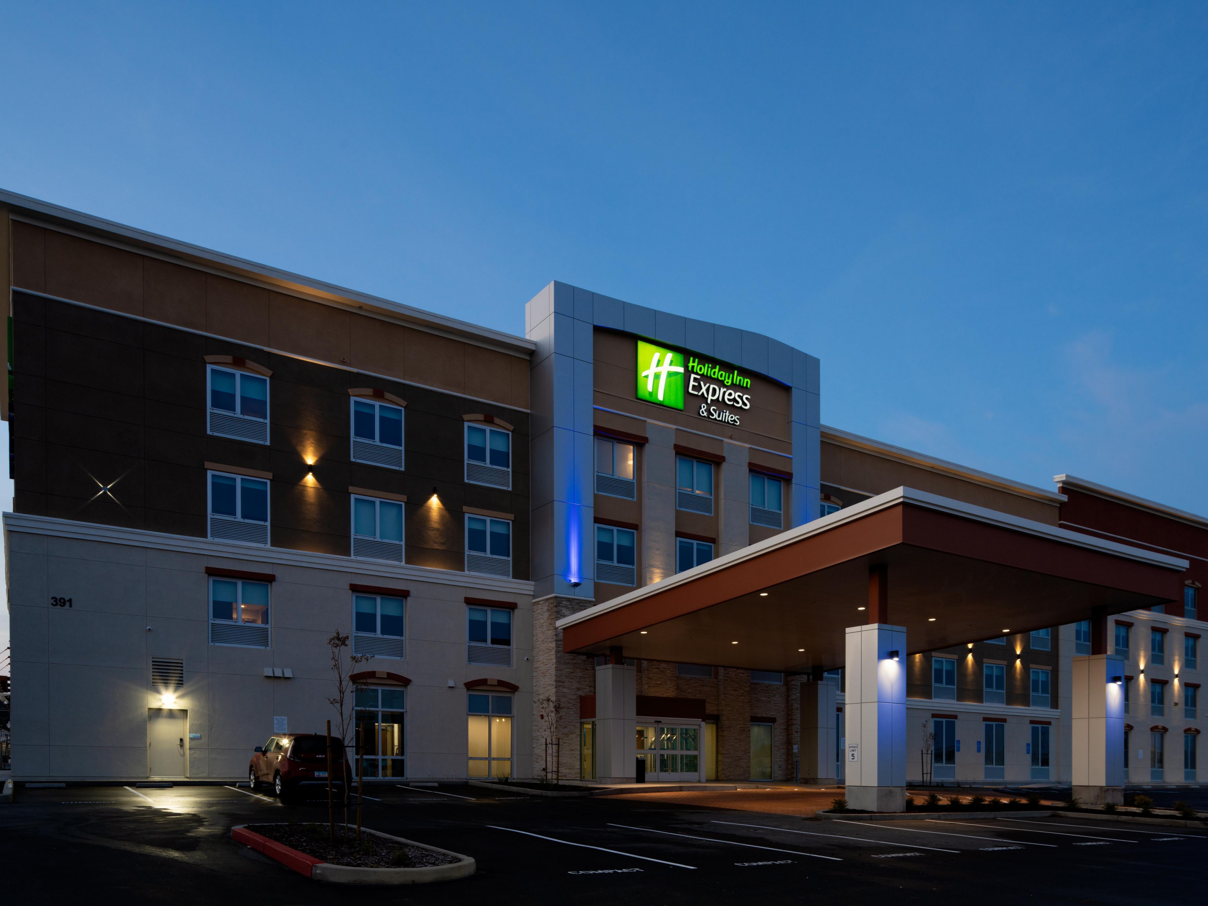 Holiday Inn Express & Suites Hollister - Hollister, United States