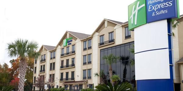 Holiday Inn Express & Suites Houston North Intercontinental