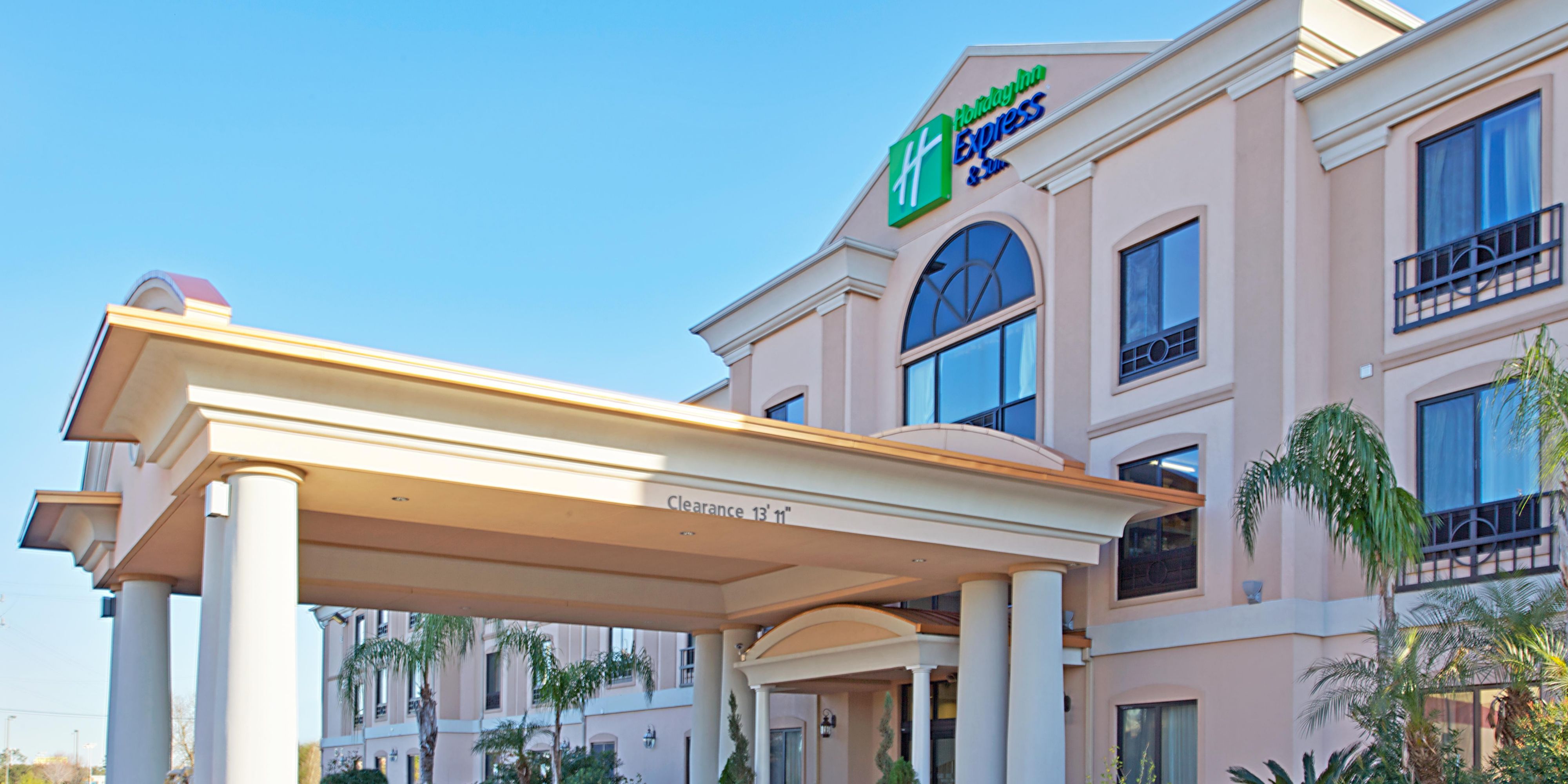 Holiday Inn Express & Suites Houston East