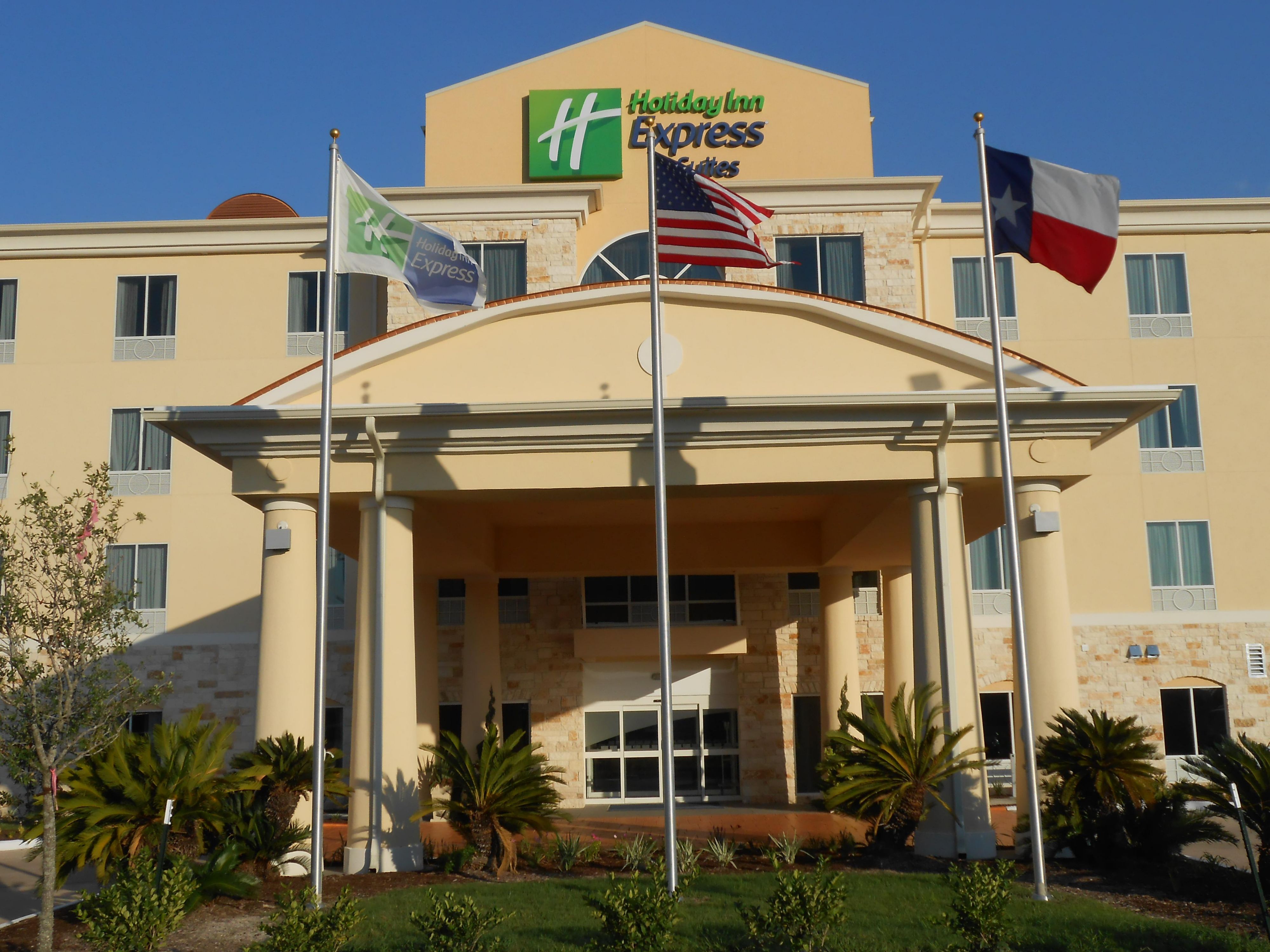 Hotels In Houston, TX | Holiday Inn Express & Suites ...