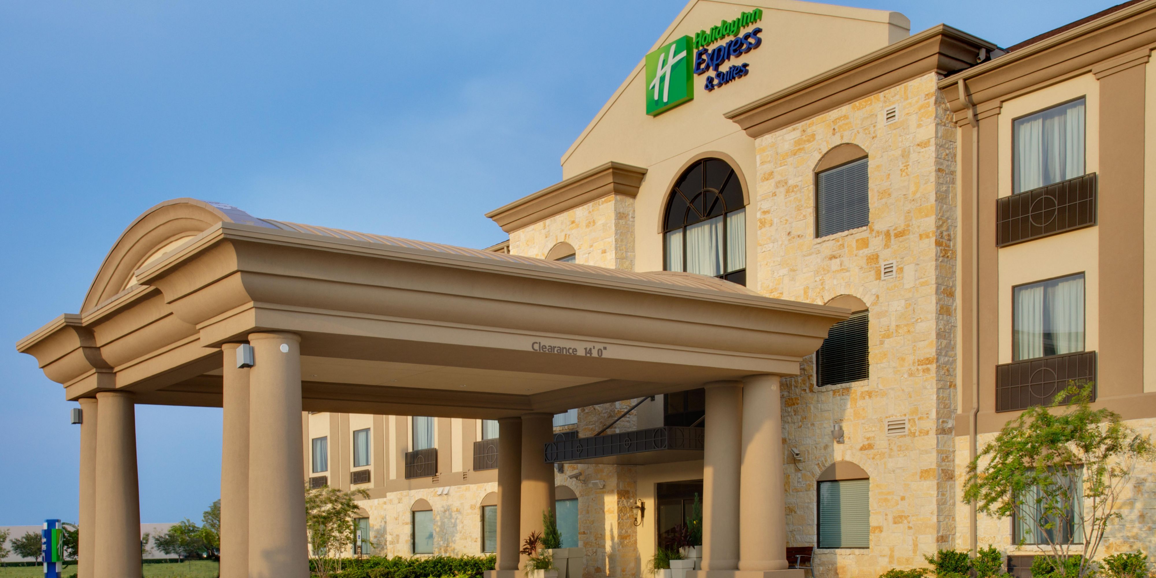 Holiday Inn Express and Staybridge Suites Opens at Houston Galleria