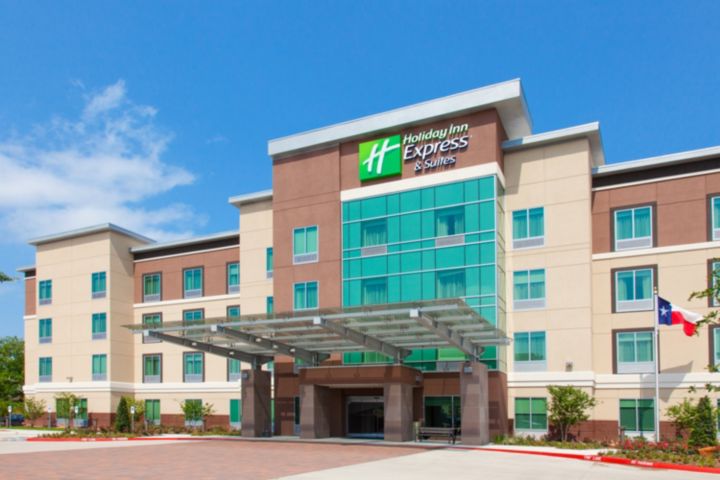 Holiday Inn Express & Suites Houston S - Medi