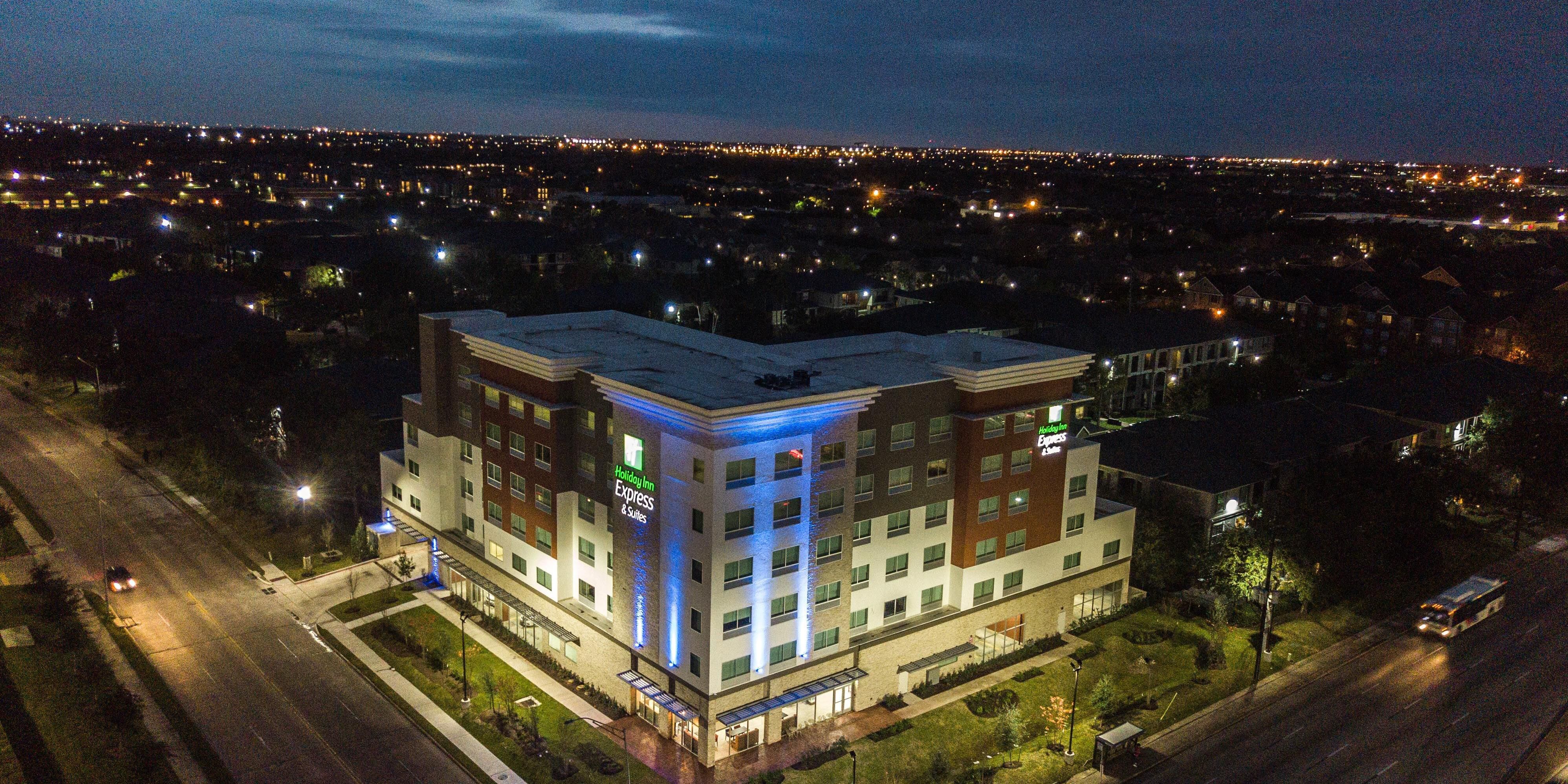 Holiday Inn Express & Suites Houston Westchase - Westheimer