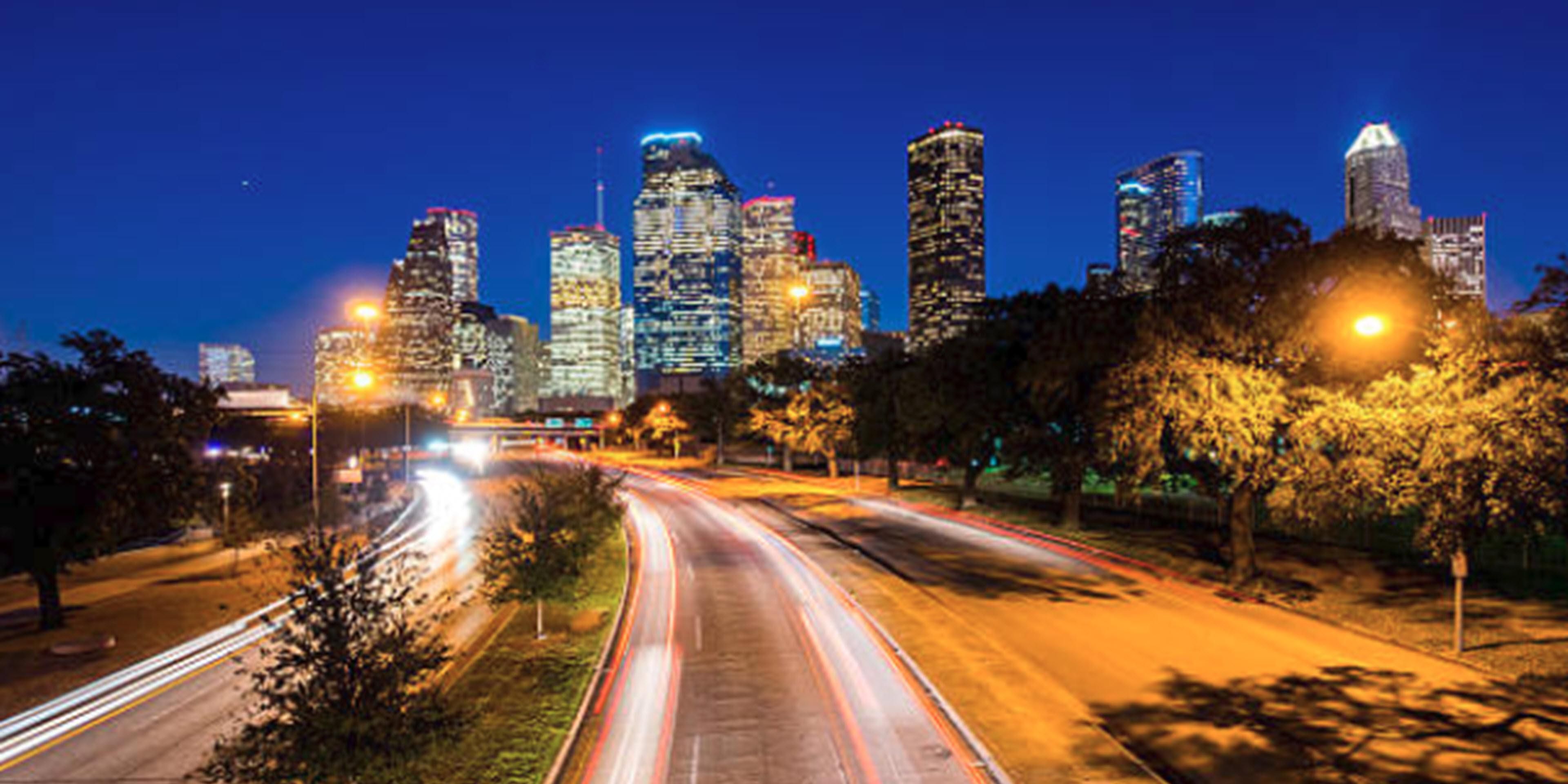 Houston is home to many major employers such as Phillips 66, Chevron, National Oilwell Varco, BMC Software, Jacobs Engineering, M-I SWACO and ABB to name a few. From energy to health care & aerospace to information technology, the Holiday Inn Express Westchase is a preferred hotel for many major businesses. Book online or contact the hotel directly