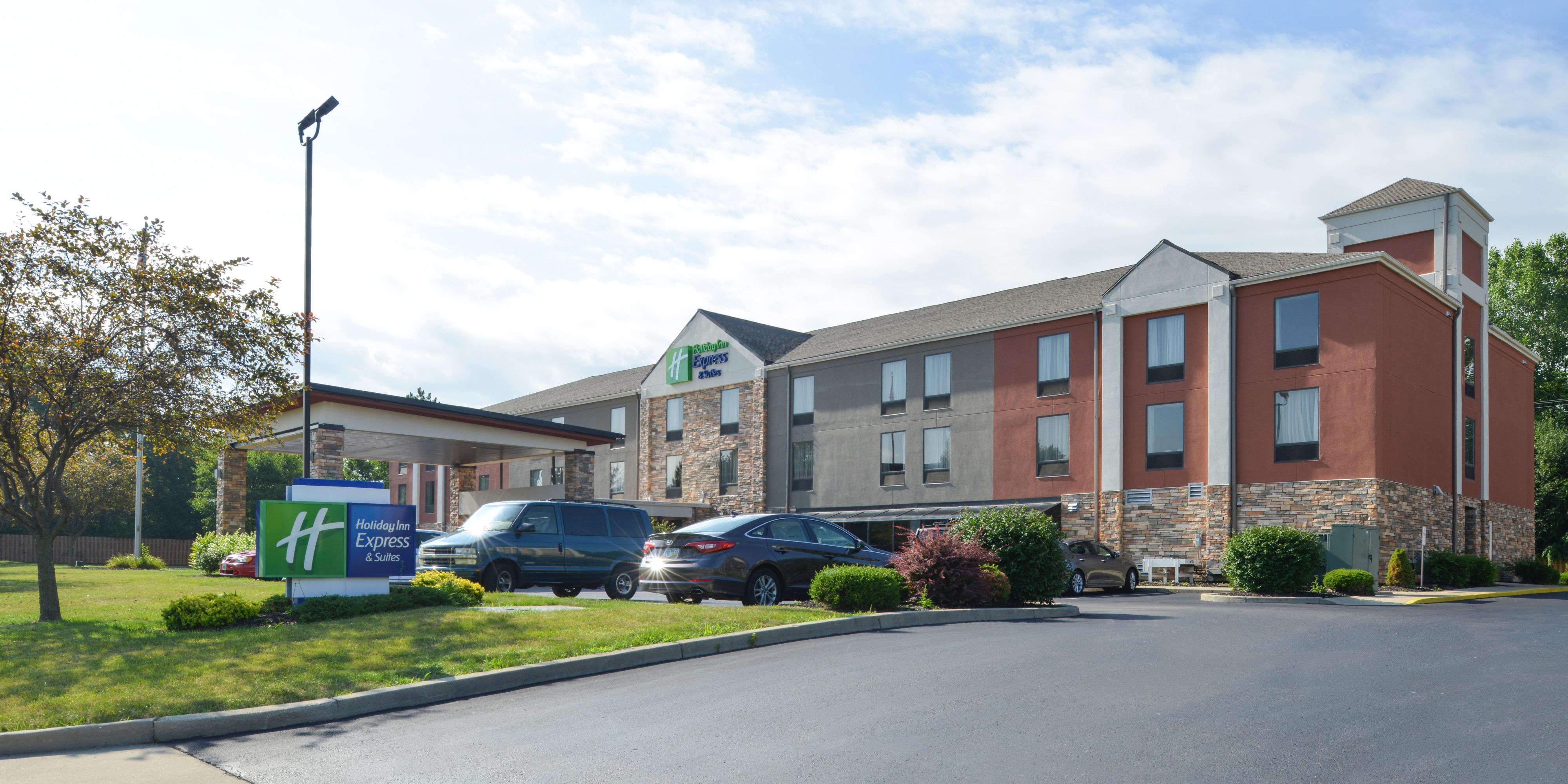 Holiday Inn Express & Suites Dayton-Huber Heights