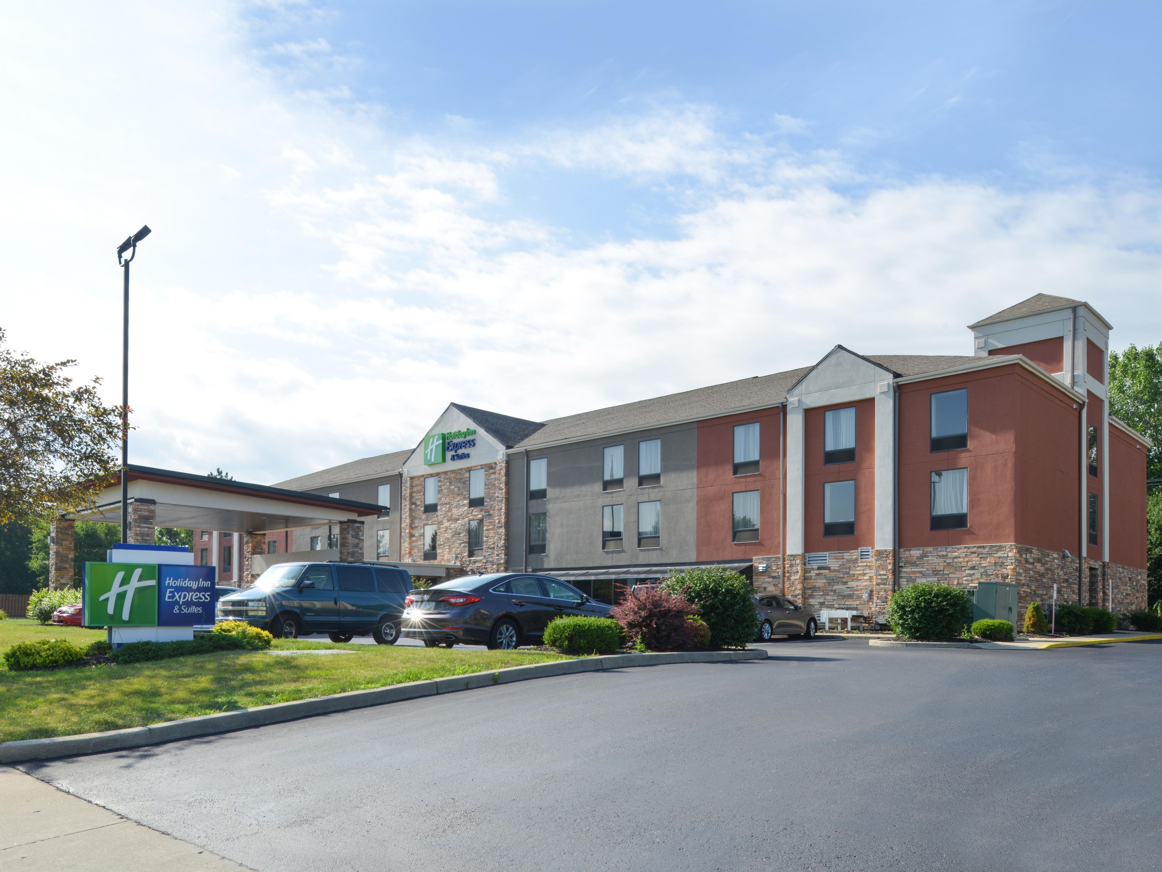 Official site of Holiday Inn Express & Suites Dayton-Huber Heights. 
