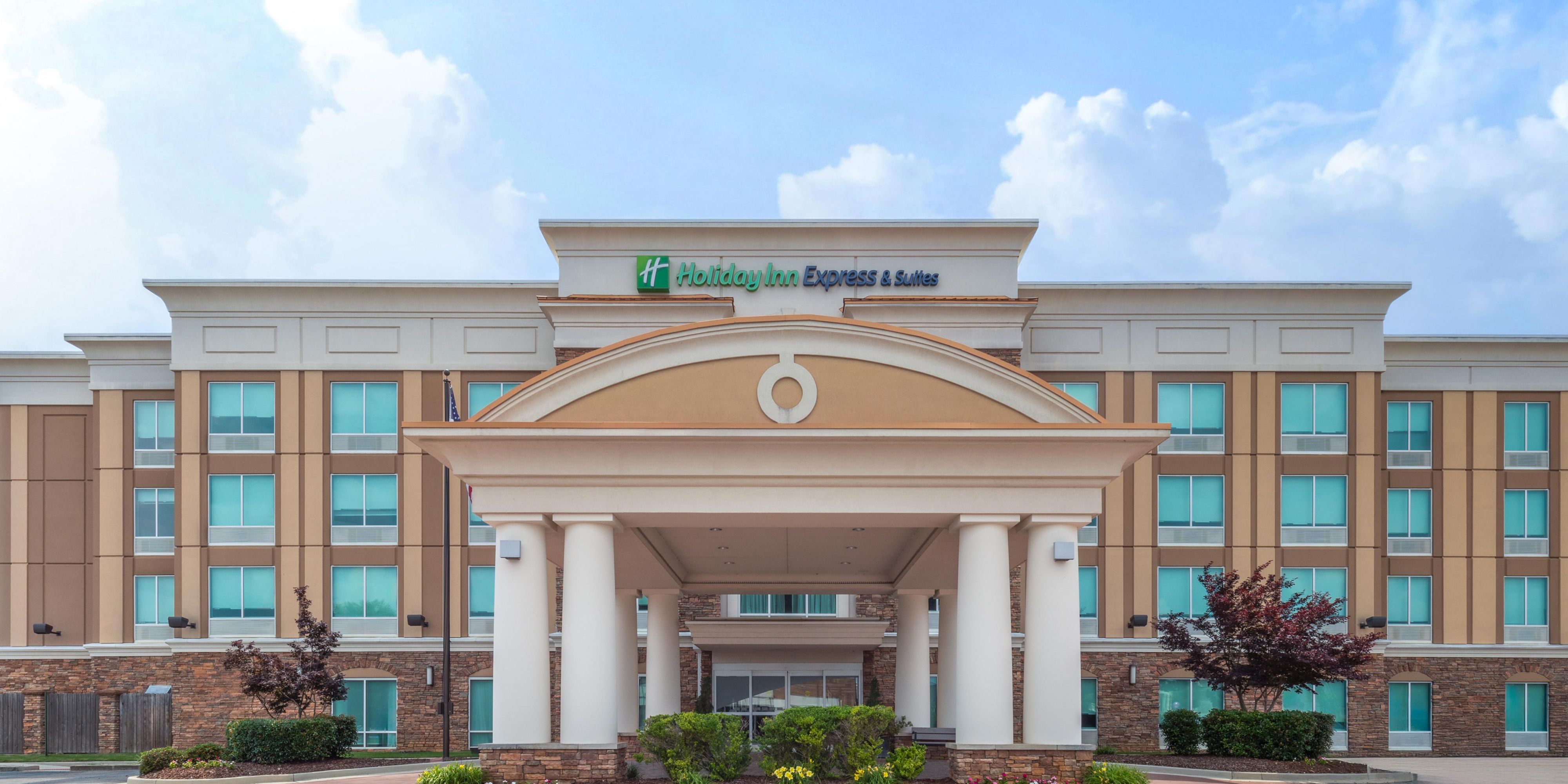 Holiday Inn Express & Suites 亨茨维尔北