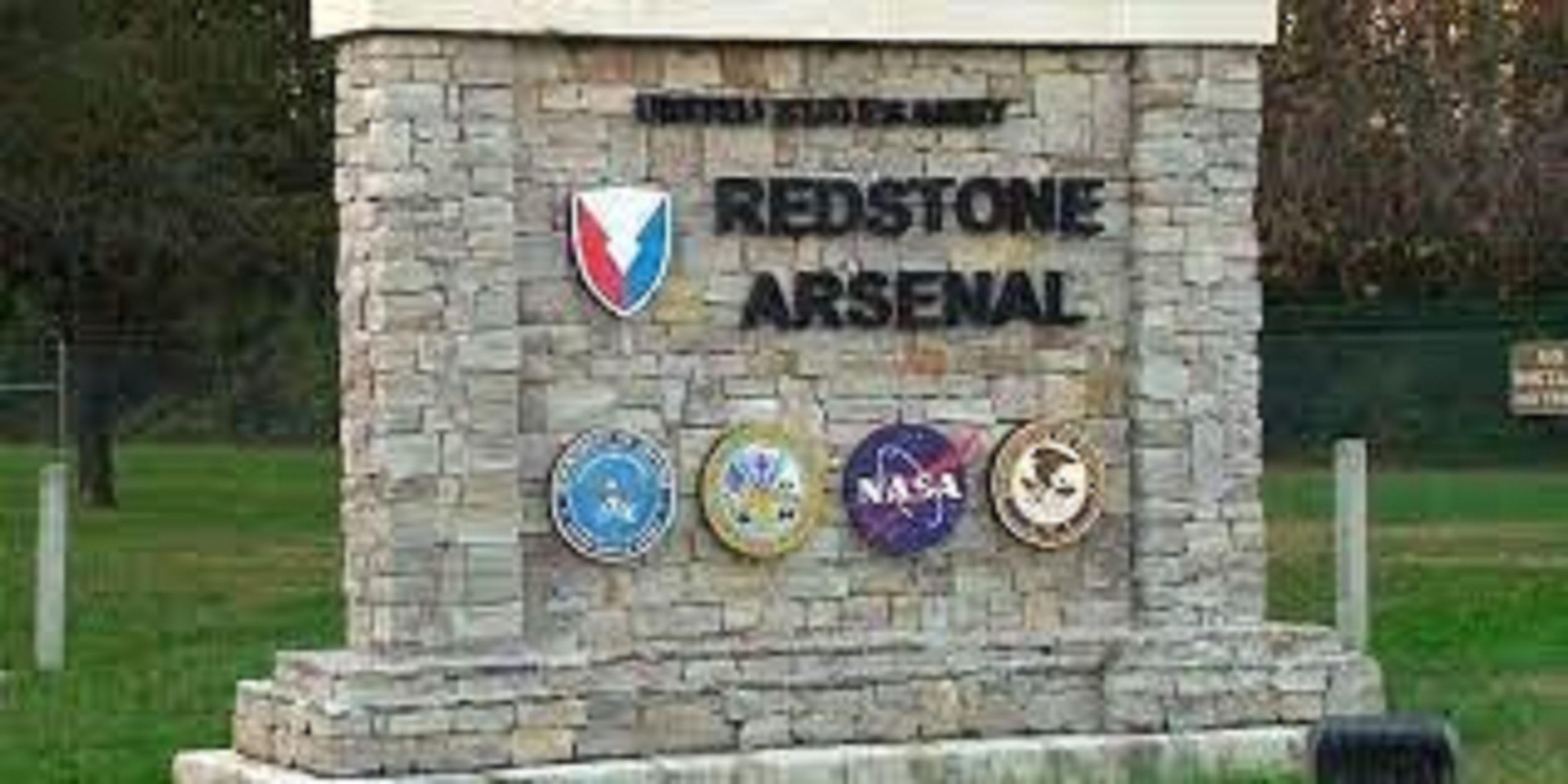Easy access to Gate 9 Redstone Arsenal.