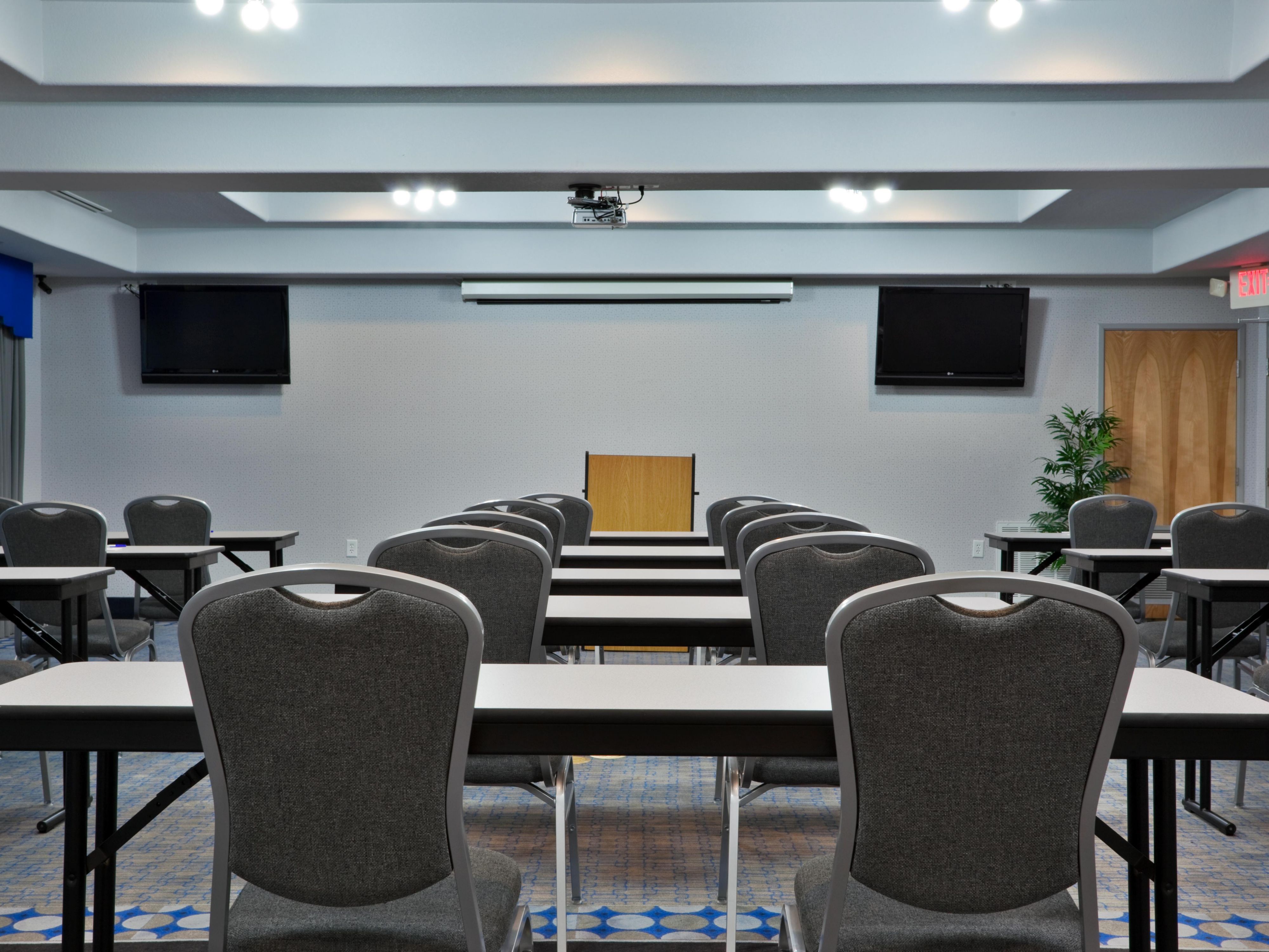 Meet with Confidence! Our Meeting Space is the perfect accommodation for your upcoming Meeting/Training. Contact our Sales Manager for more details. 