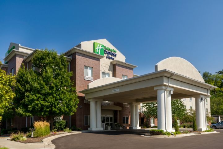 Holiday Inn Express & Suites Independence-Kan