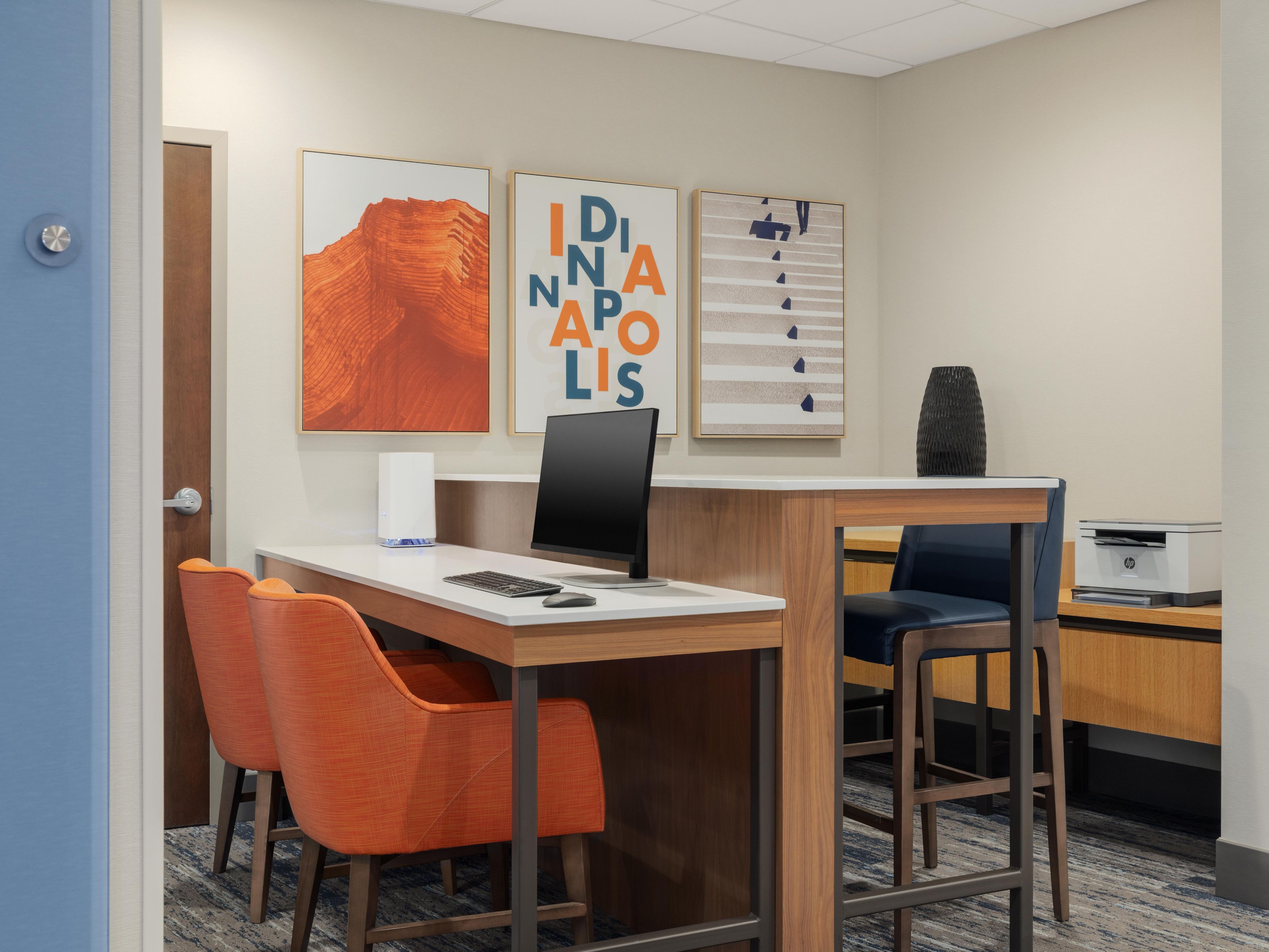 Bleiben Sie produktiv in unserem Business Center im Stadtzentrum von Indy
