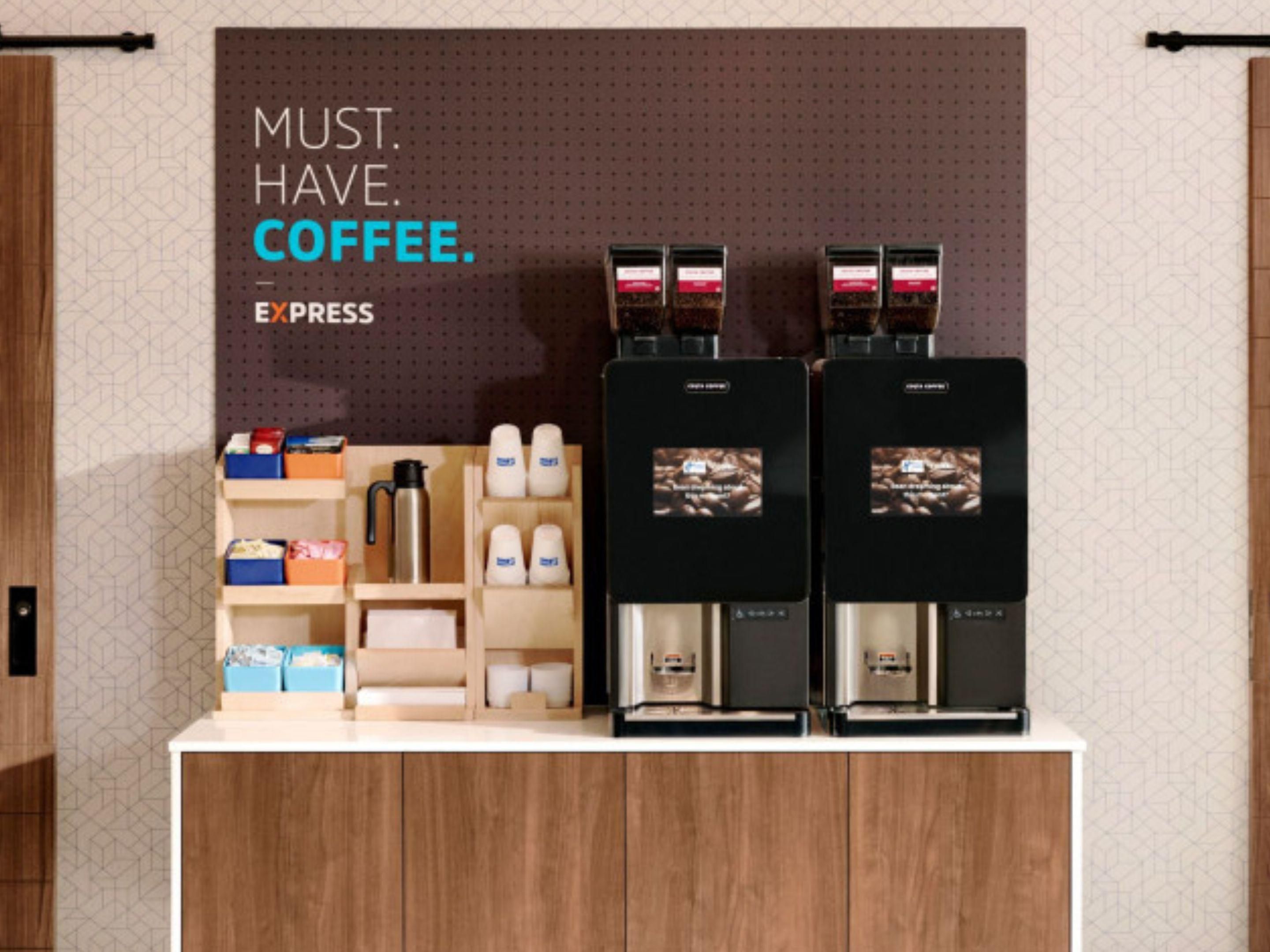 Savor the taste of freshly brewed coffee around the clock with our new bean-to-cup coffee machine, available 24/7 in the lobby. Elevate your stay with us and relish every sip of our exceptional coffee!