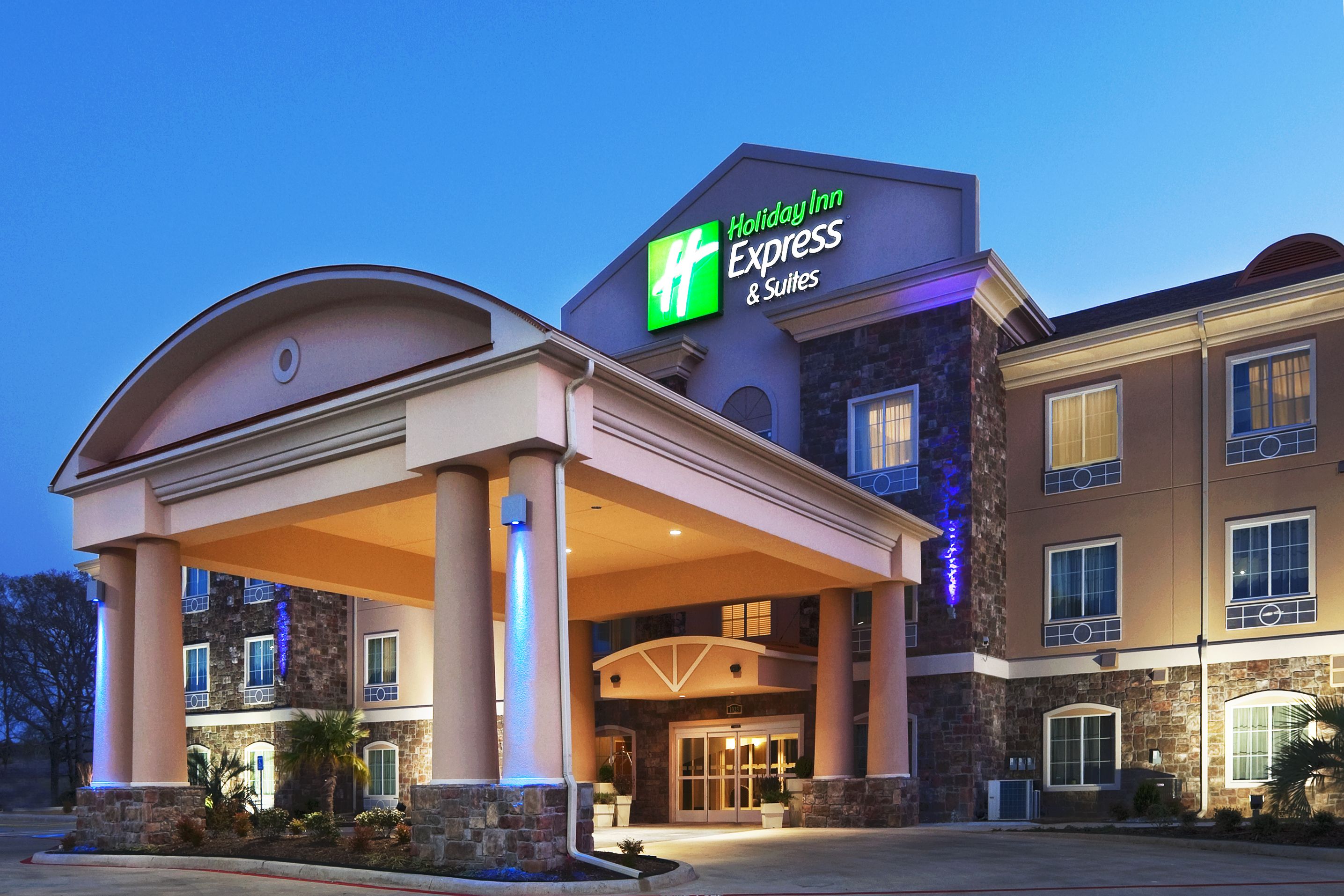 Holiday Inn Express & Suites Jacksonville