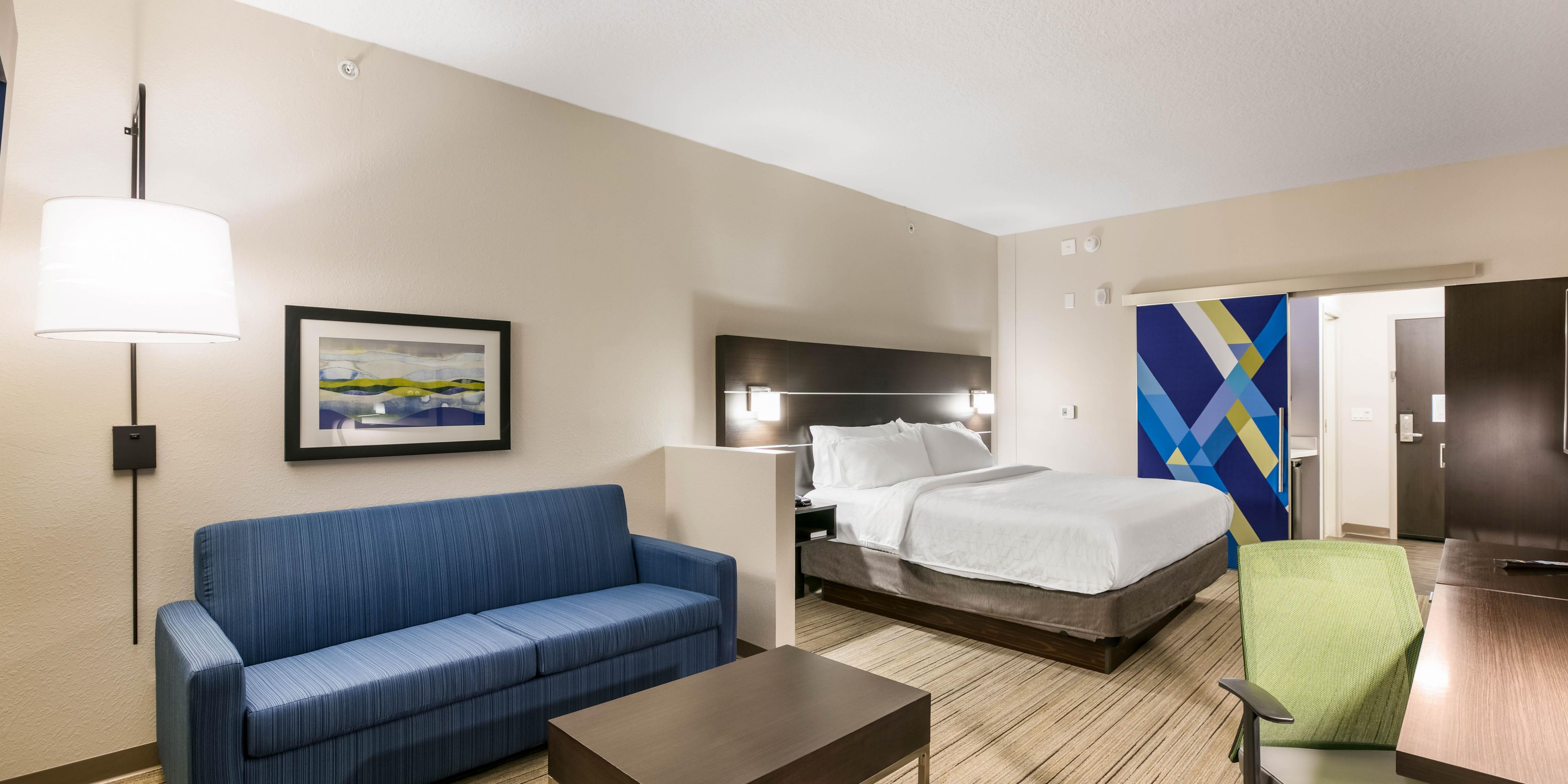 Relax and recharge in our Jacksonville hotel near the University of North Florida. Our spacious rooms and suites feature a mini-fridge, microwave, and smart TV, plus free Wi-Fi. Enjoy a peaceful night's sleep with our Express recharge bedding, complete with plush duvets and a choice of firm or soft pillows. 