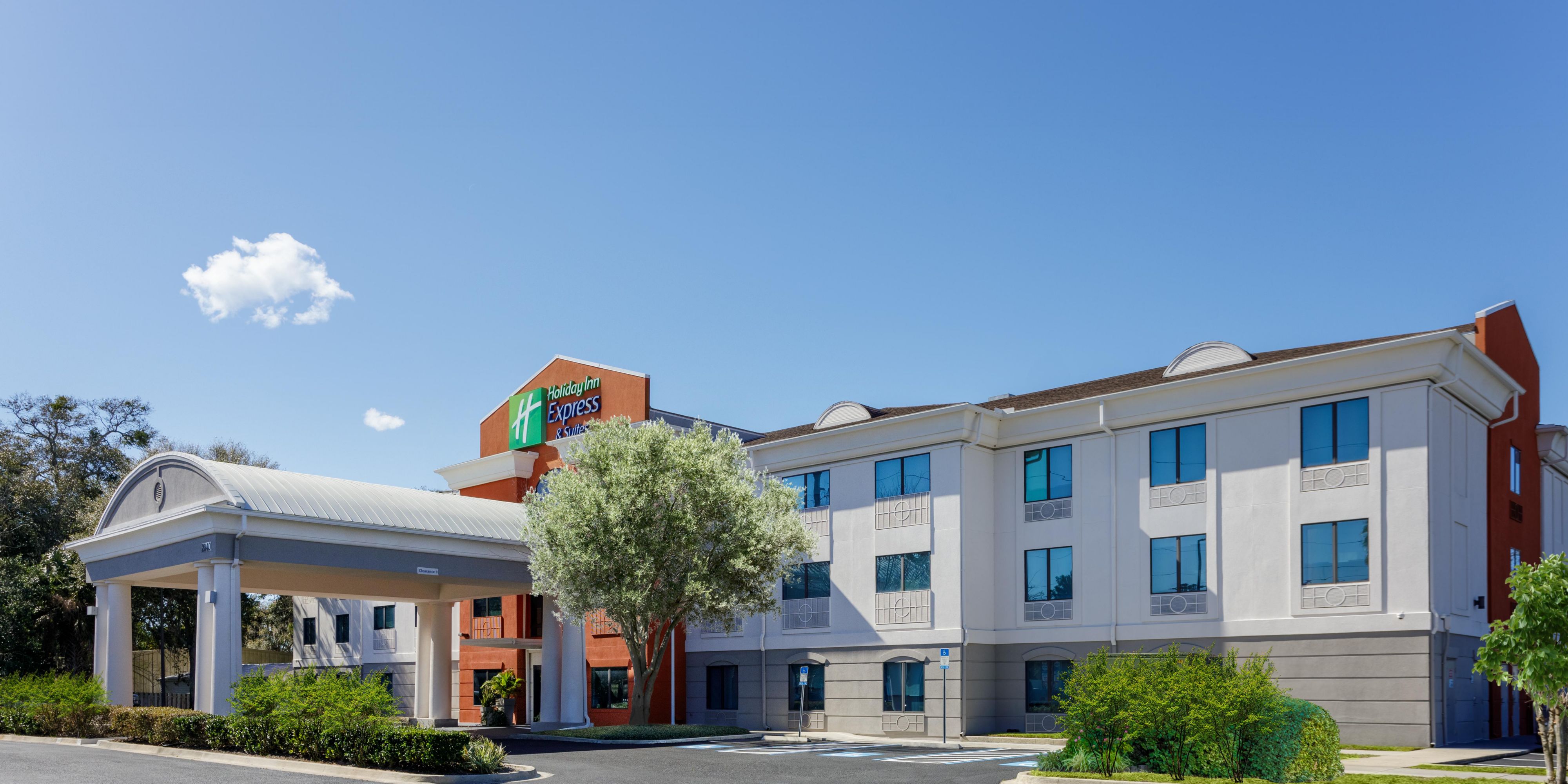 Holiday Inn Express & Suites Jacksonville - Mayport / Beach