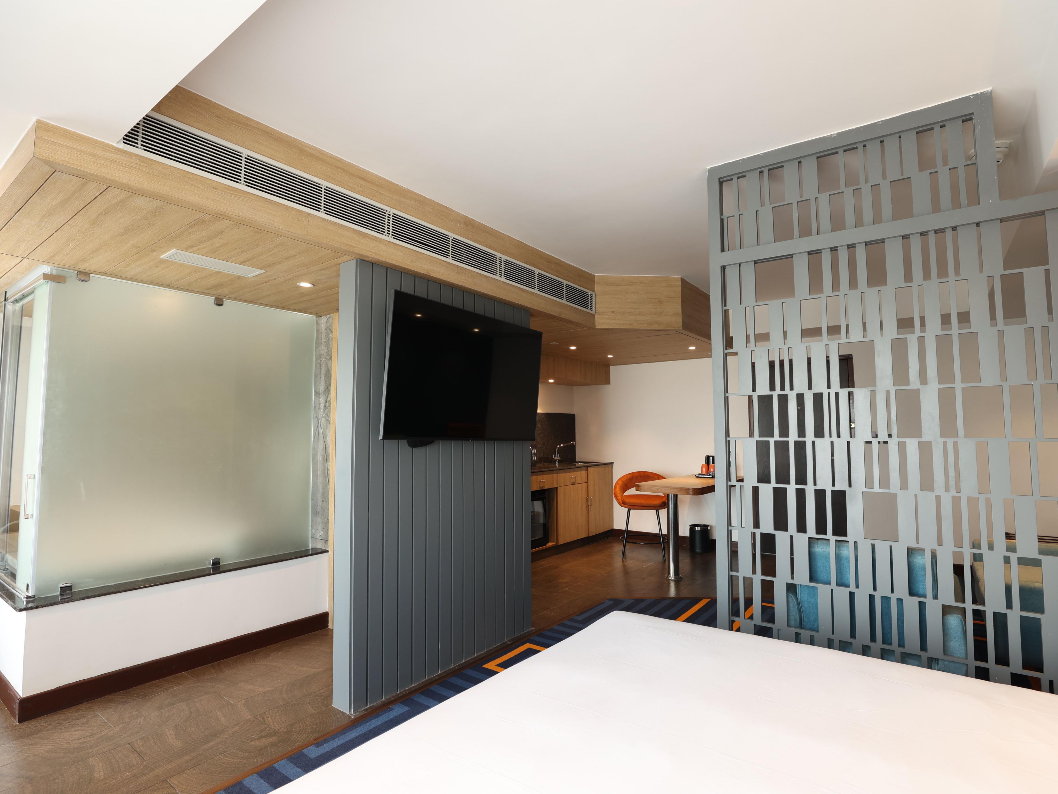 Holiday Inn Express & Suites Jaipur Gopalpura Hotel by IHG