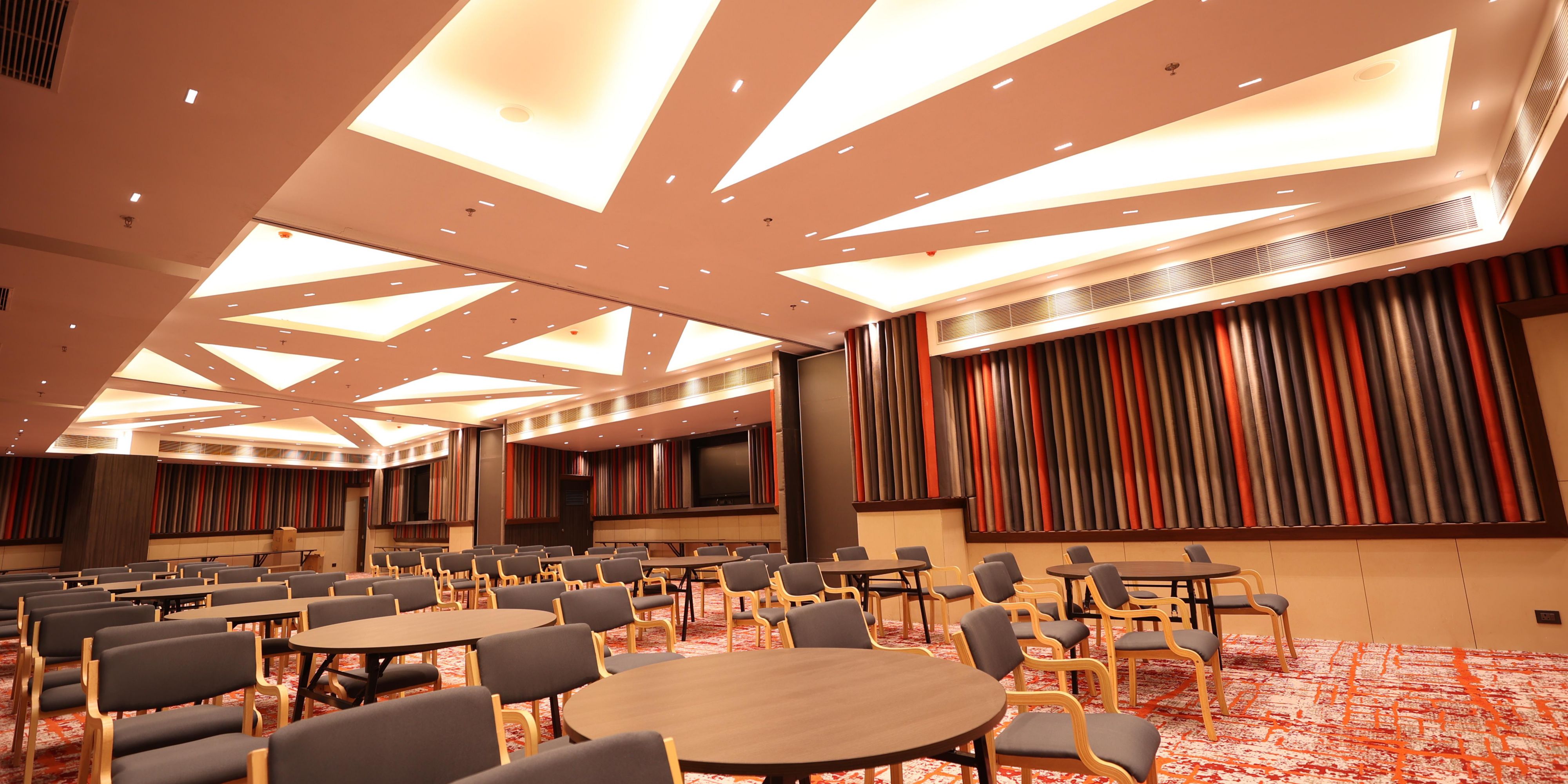 holiday-inn-express-suites-jaipur-gopalpura-jaipur