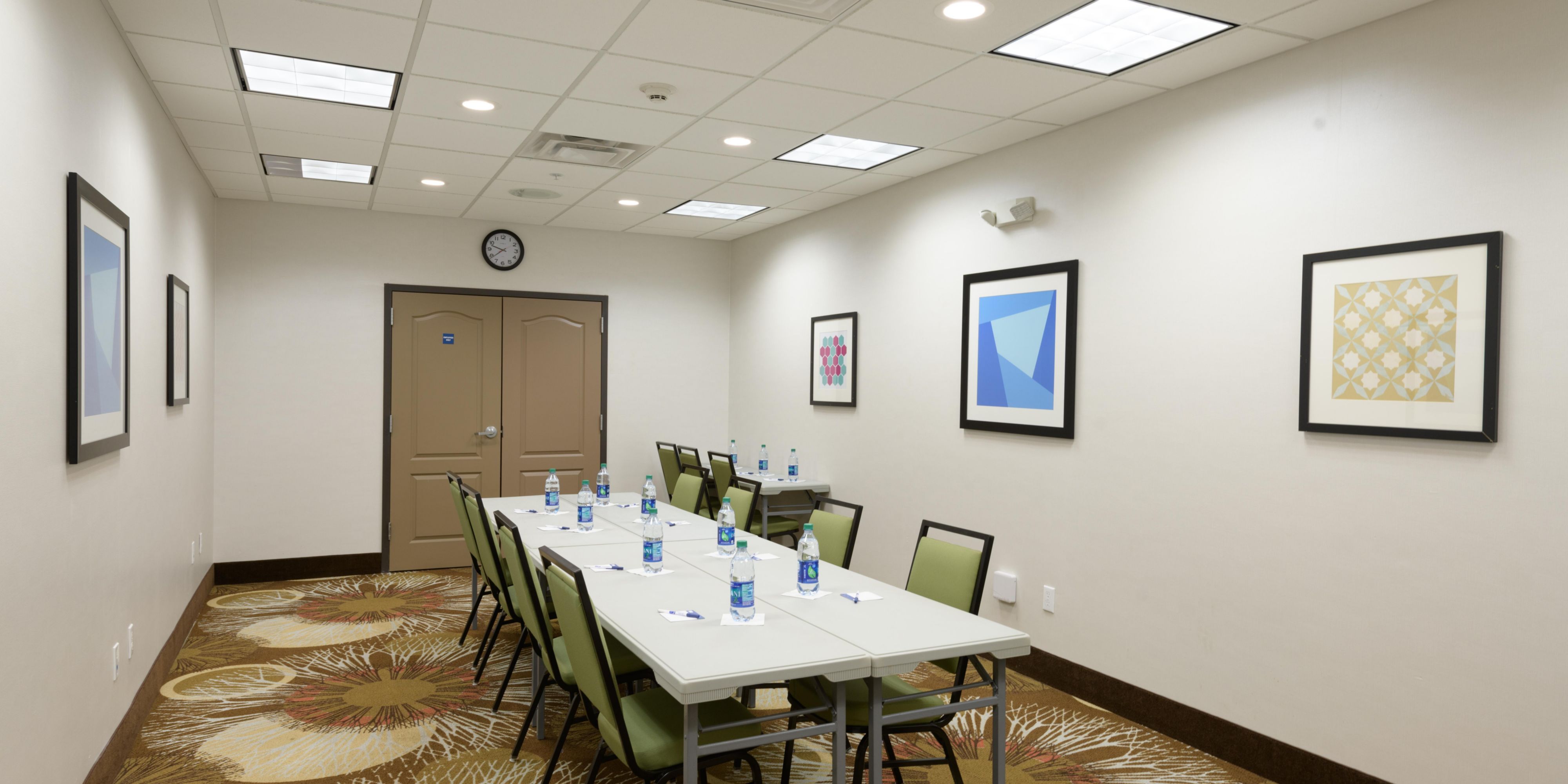 Book your next meeting in our conference room and we will bonus you 5,000 IHG reward points! 
The cost for room rental is $30 per hour. 
You are welcome to bring in your own food and beverage. 
We have audiovisual equipment available for additional rental fees.