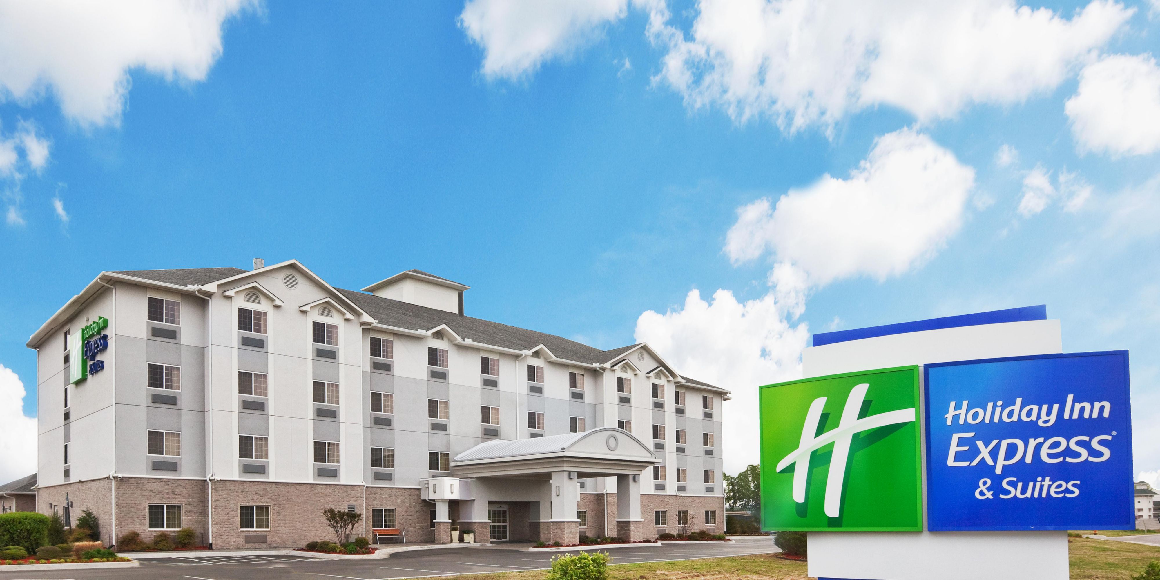 Holiday Inn Express & Suites Jenks