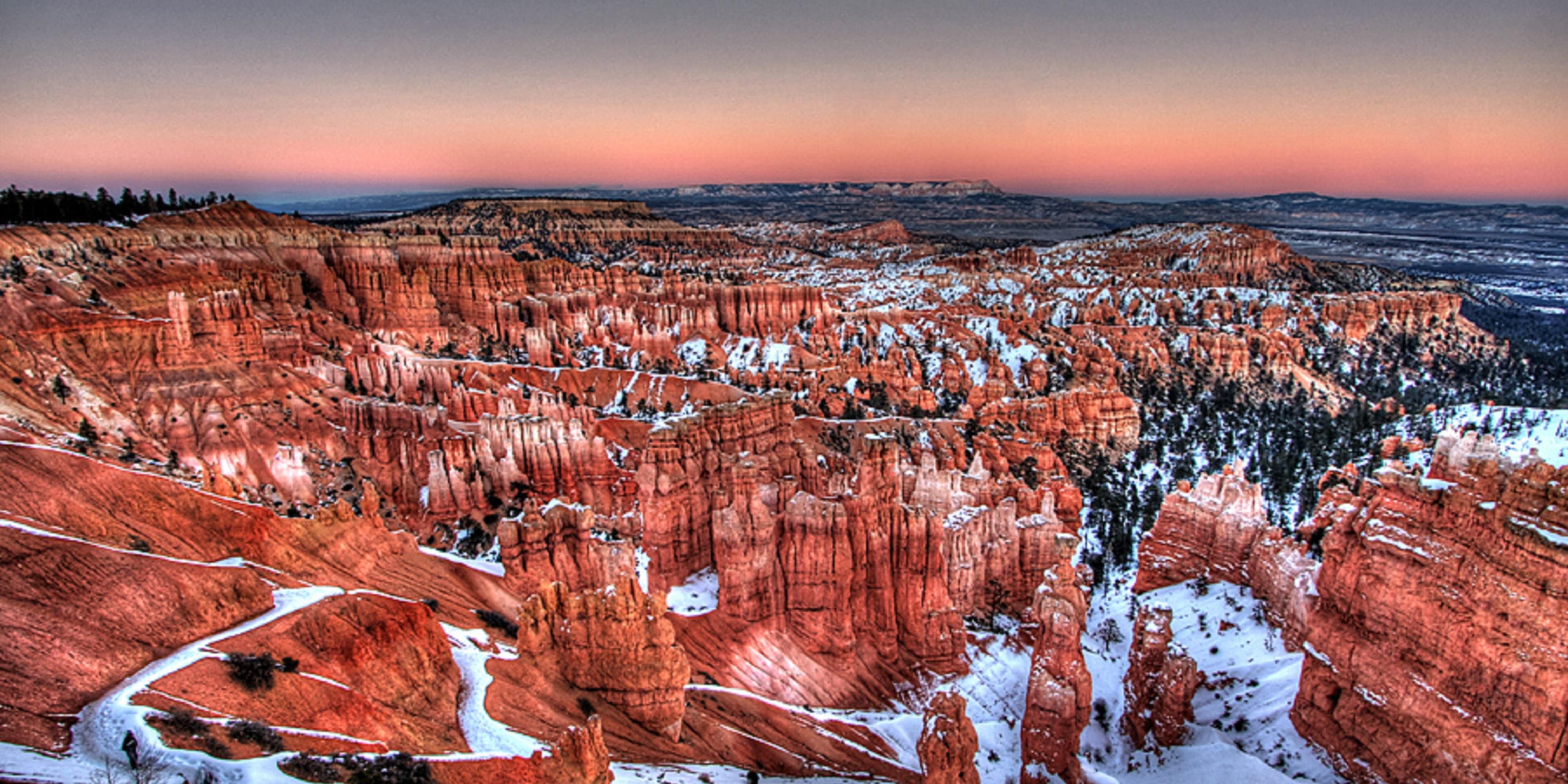 This forest-like landscape of Bryce with extreme rock formations is best described as being - well, simply 
"hoodoo-iferous."