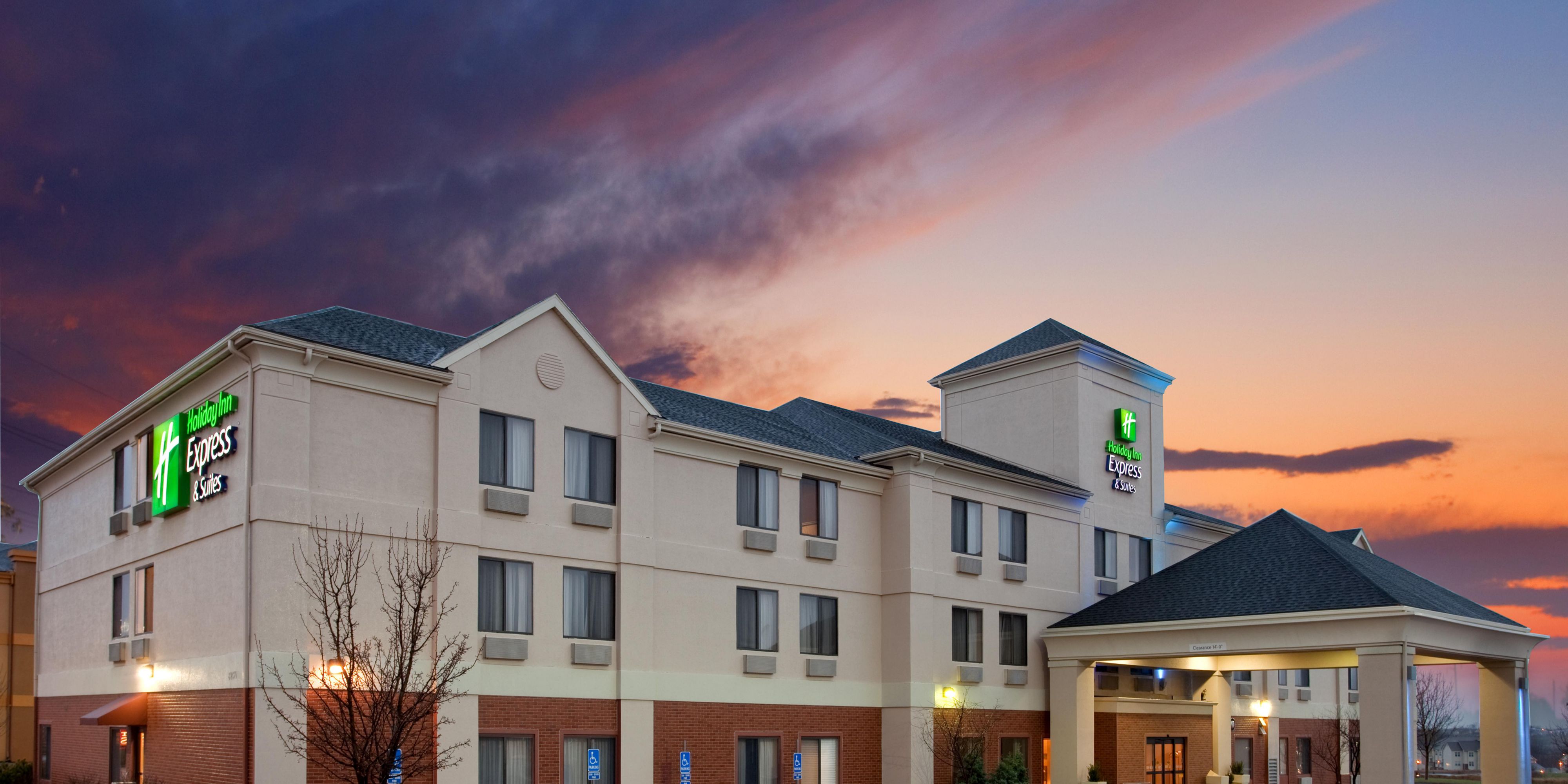 Holiday Inn Express & Suites Kansas City-Liberty (Hwy 152)