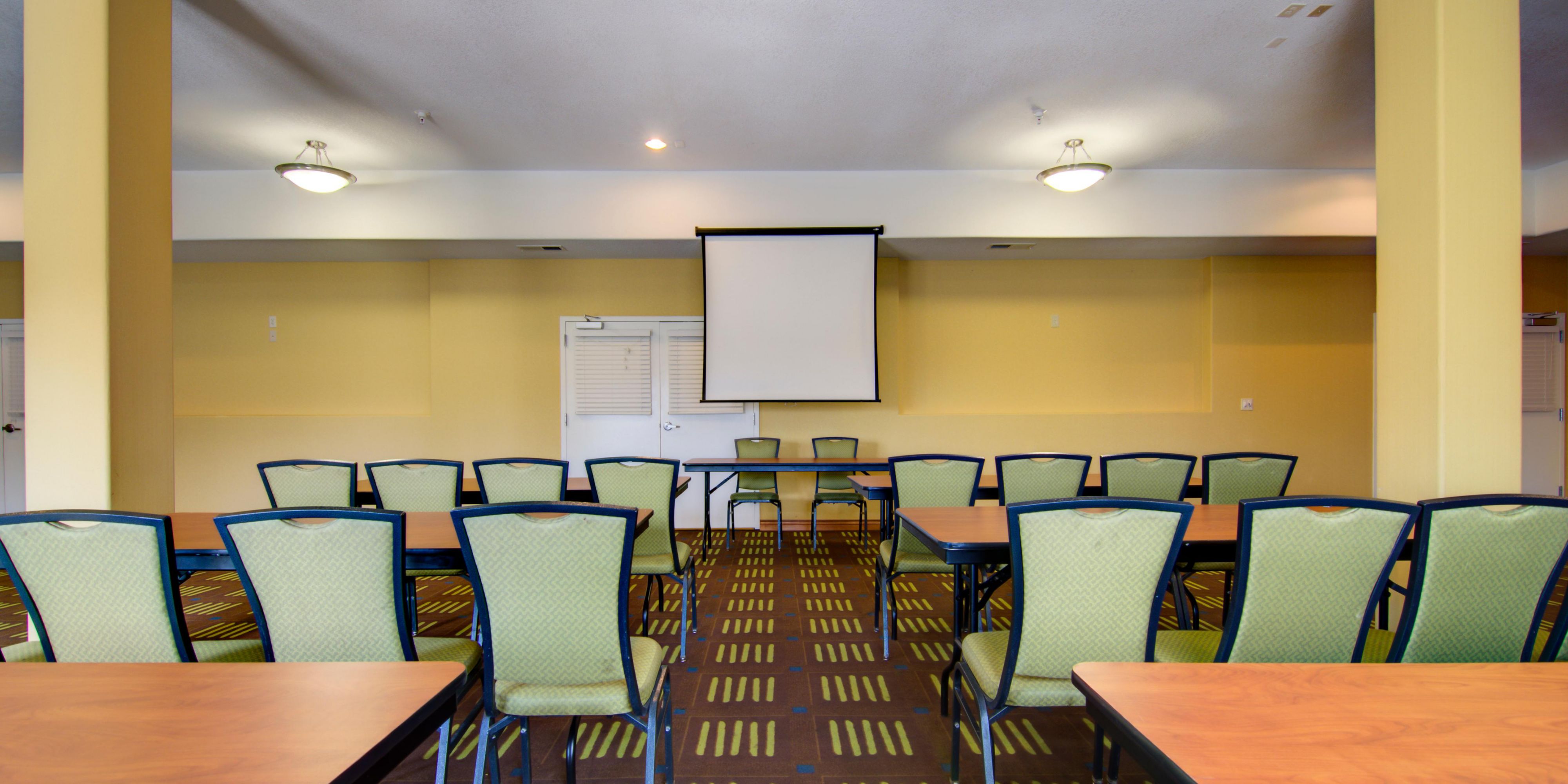 Small meetings play a vital role in the success of many organizations. Are you planning a small corporate meeting, board retreat or brainstorming session? Come and plan your meeting with us