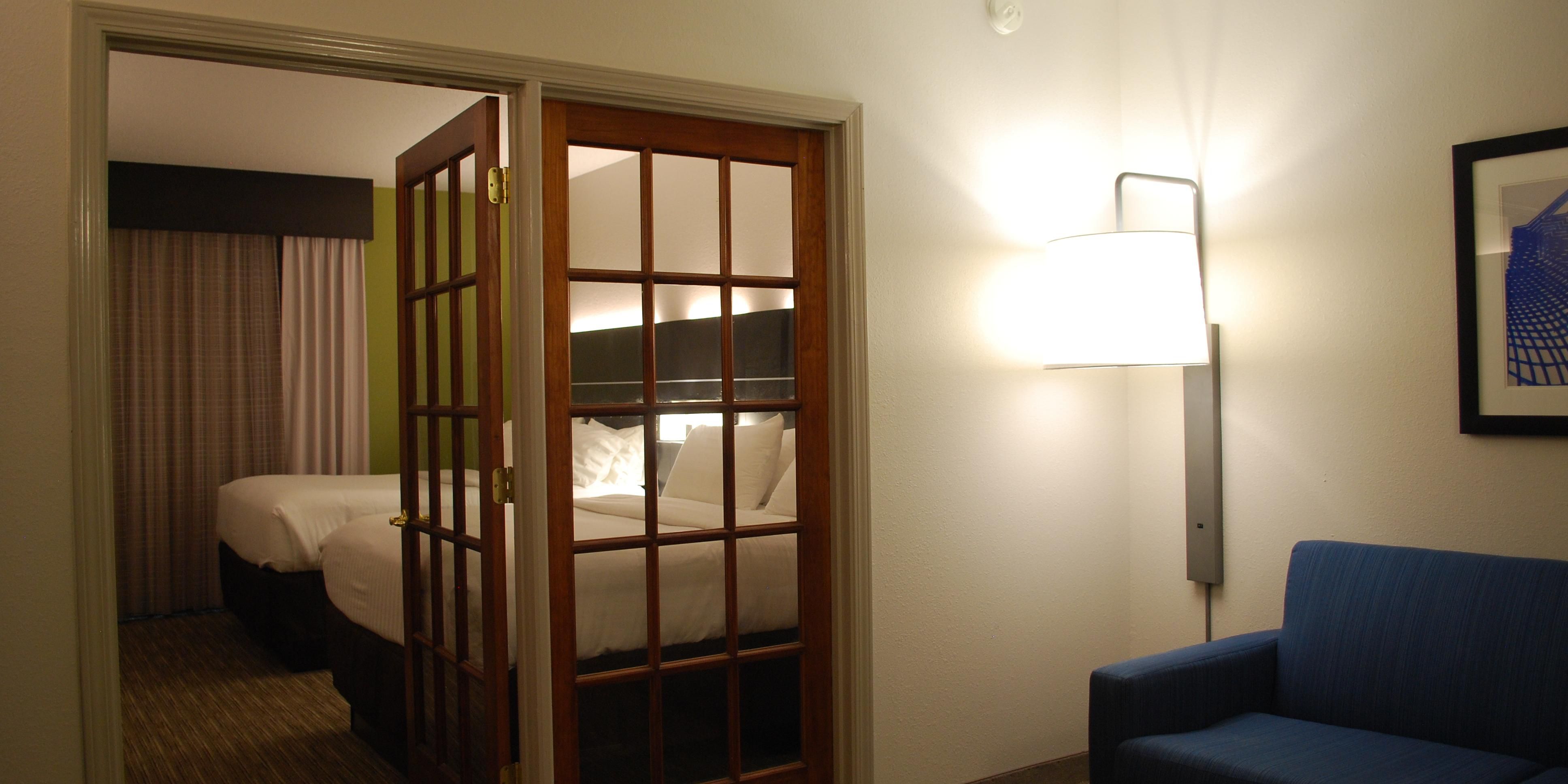 Holiday Inn Express & Suites KingsportMeadowview I26 Guest Room