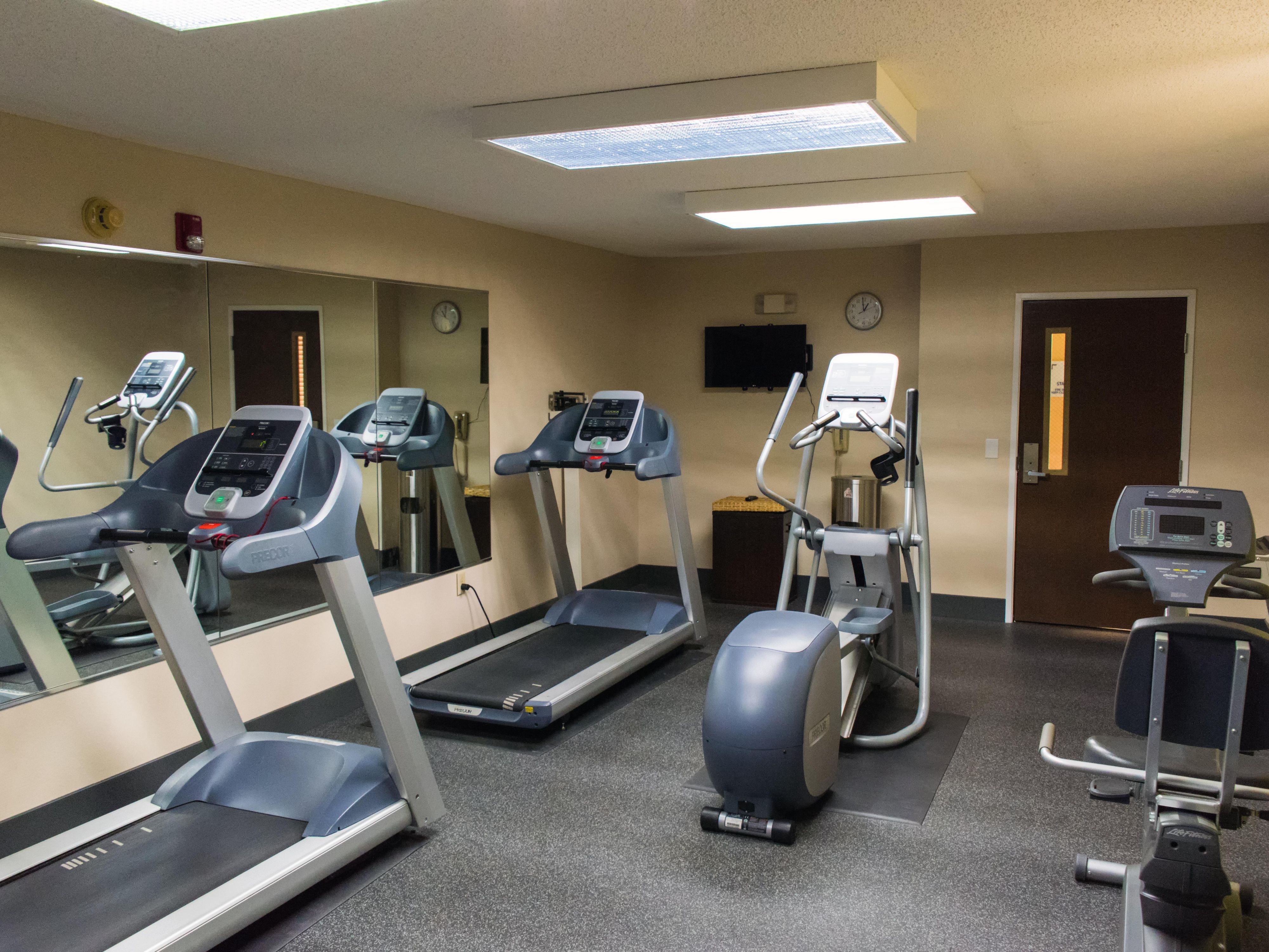 Hotel in Kinston, NC | Holiday Inn Express & Suites Kinston
