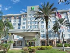 Holiday Inn Express & Suites S Lake Buena Vista in Kissimmee, Florida