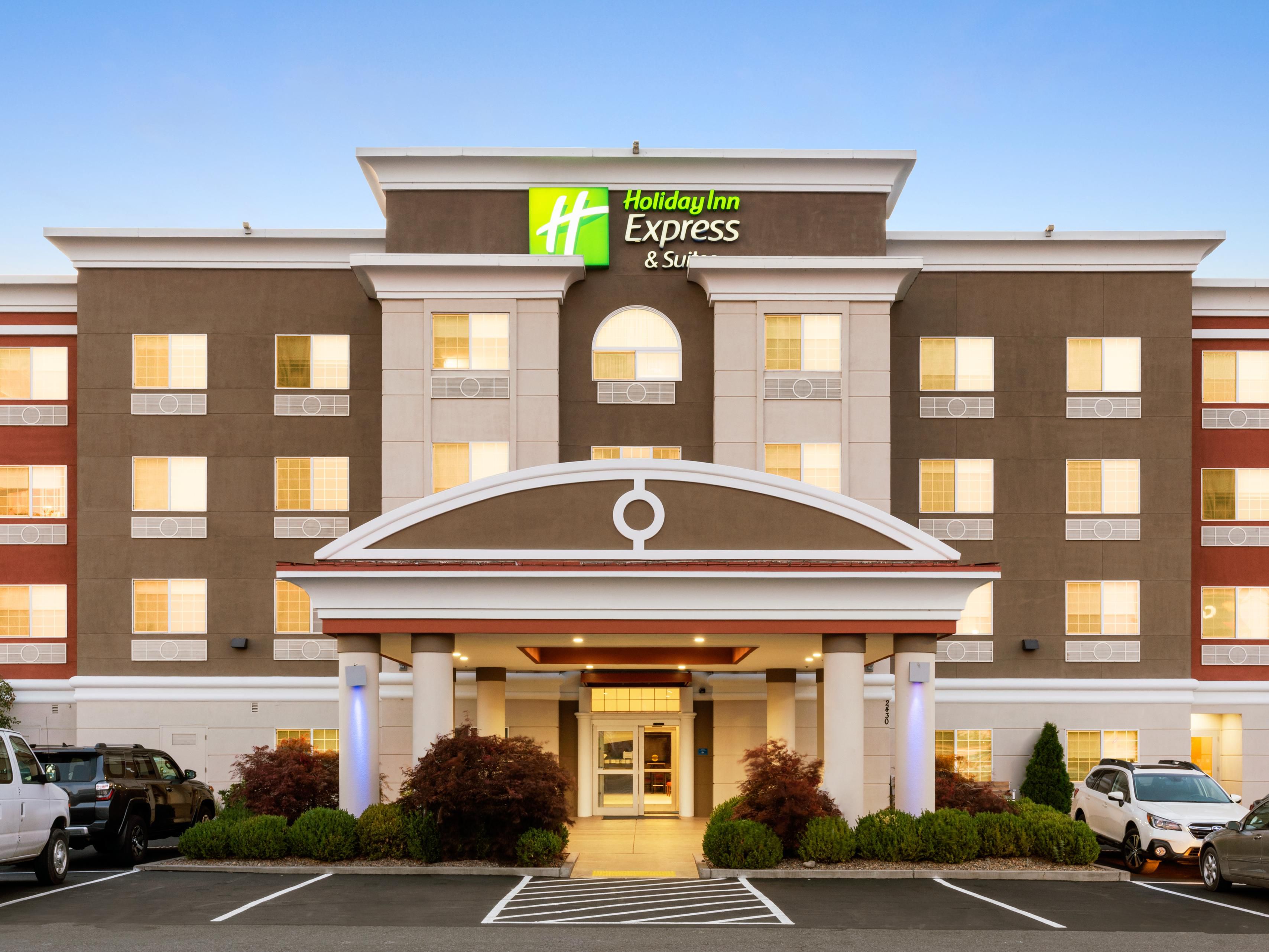 Holiday Inn Express & Suites Klamath Falls Central Hotel ...