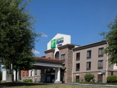 Holiday Inn Express & Suites Knoxville-Farragut